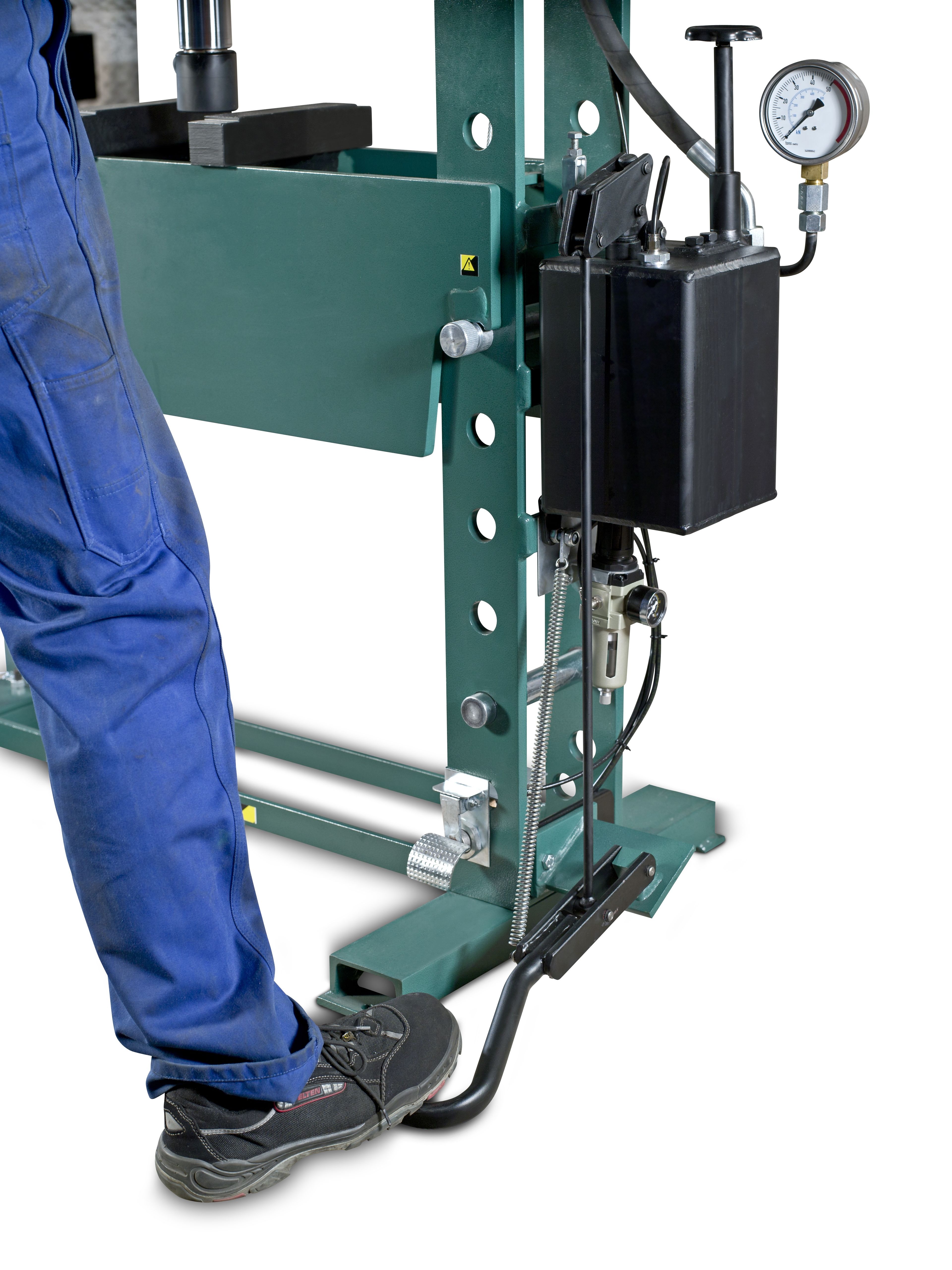 Presse d'atelier Compac avec commande au pied 25 tonnes Image 5