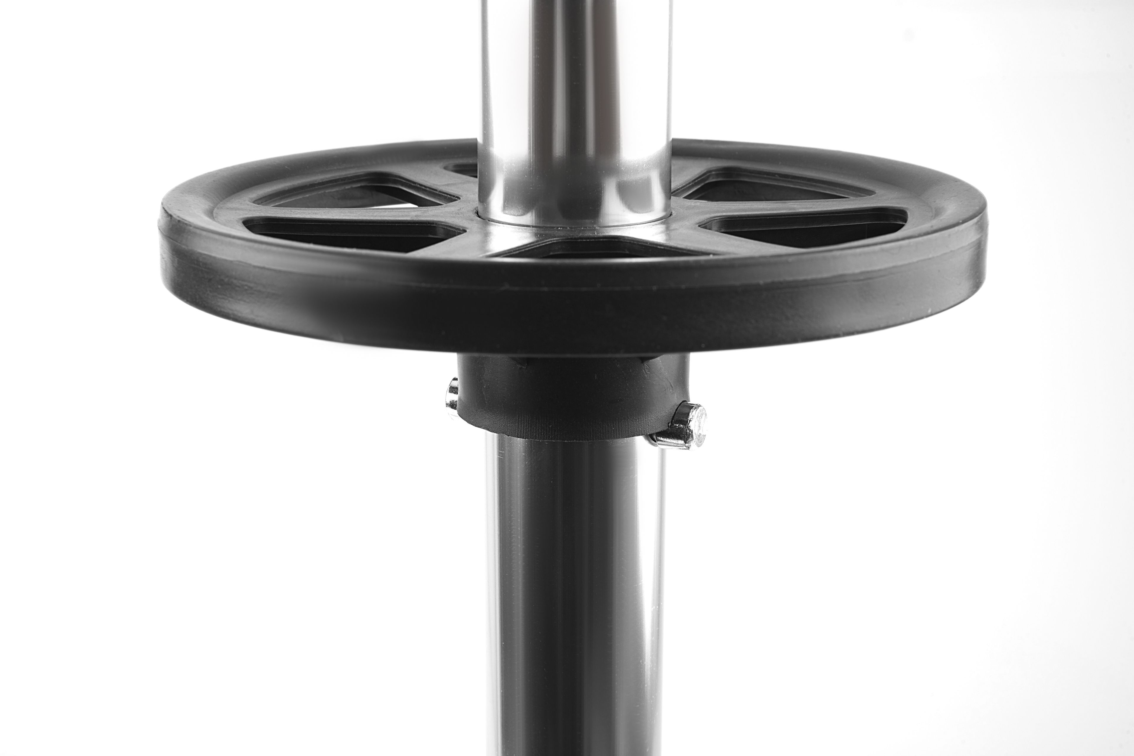 HBM Deluxe Rack móvil de almacenamiento de llantas para 4 llantas Image 4