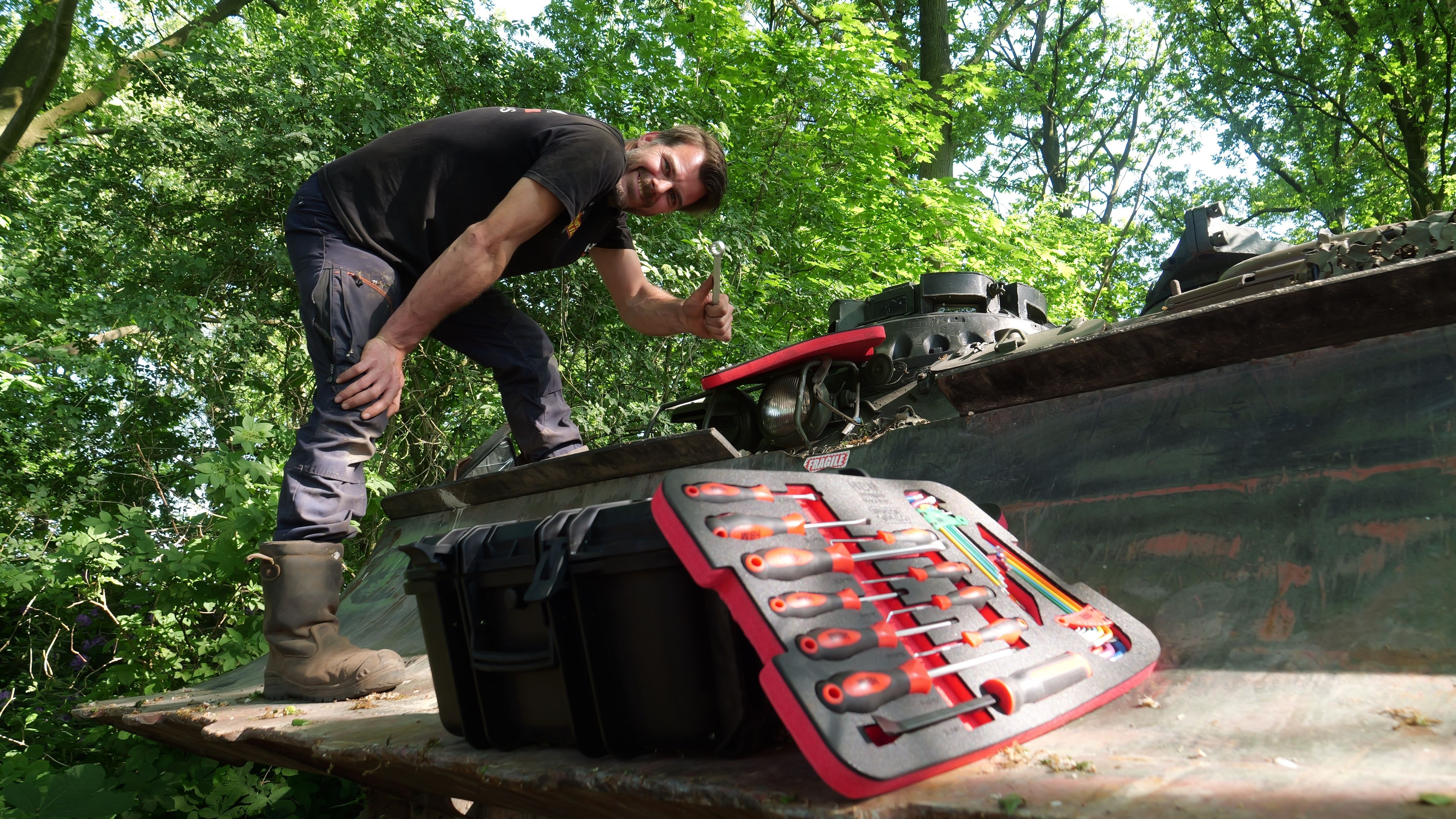 HBM MasterMilo gevulde gereedschapskoffer 159-delig Image 4