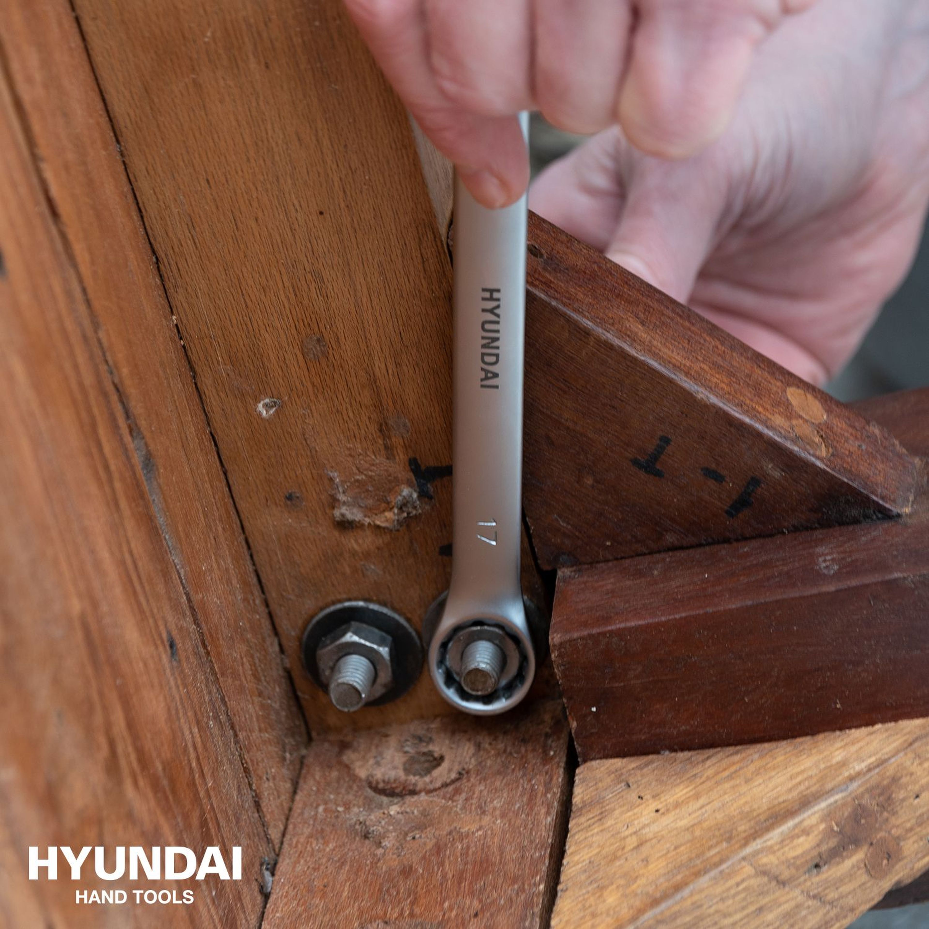 Set di attrezzi Hyundai da 61 pezzi Image 7