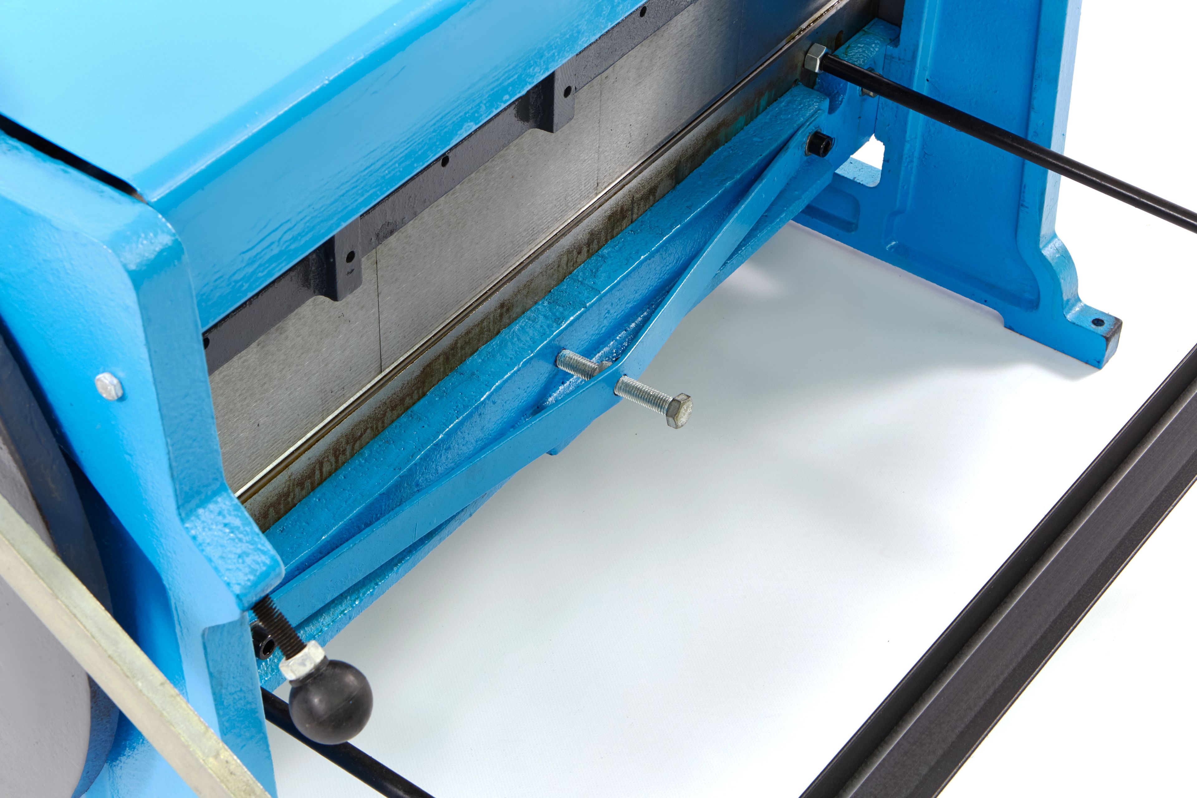 Rouleuse, plieuse et découpeuse HBM 760 mm à 2 bras Image 10