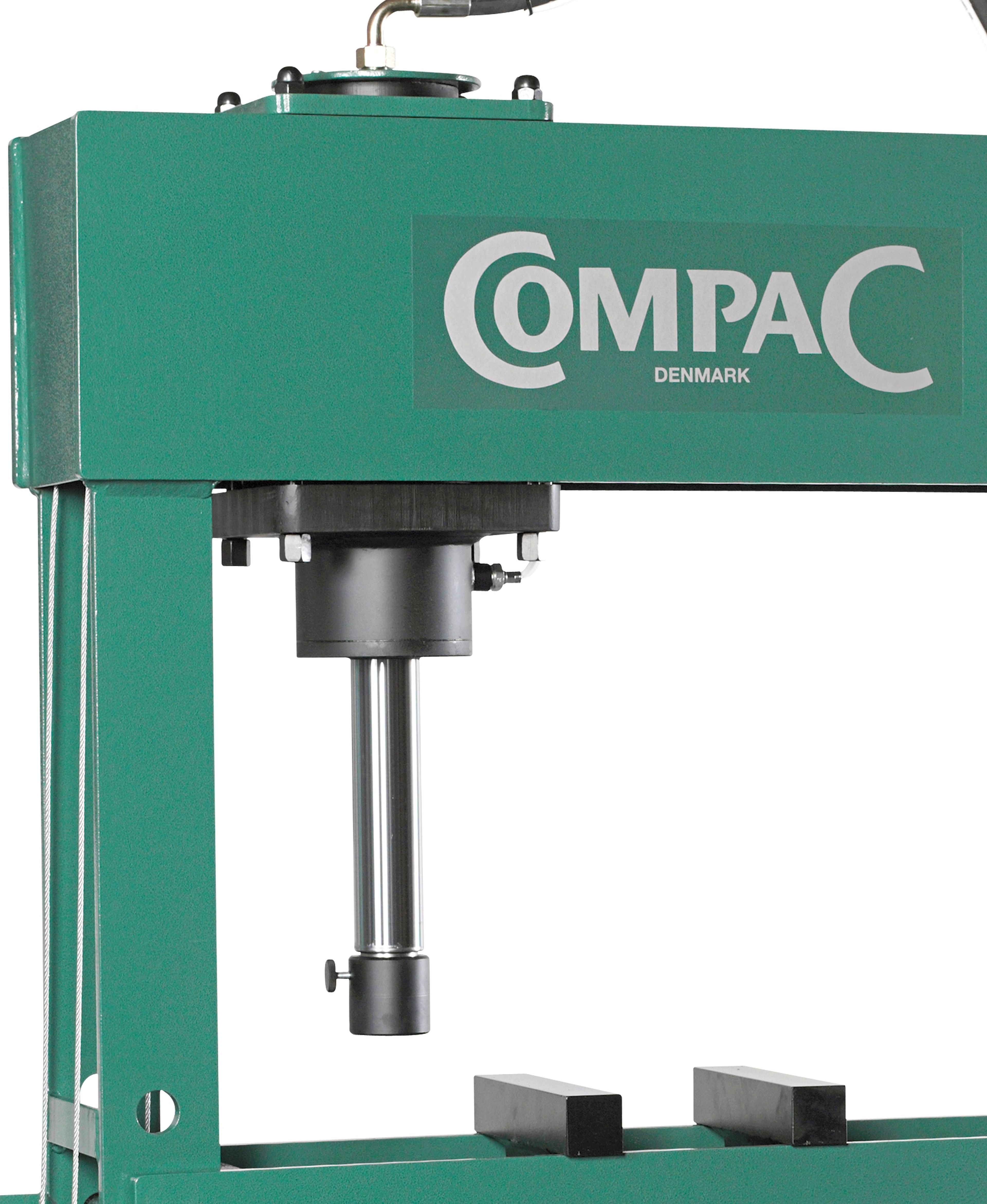 Compac Presse d'Atelier avec Commande au Pied 40 Tonnes Image 3