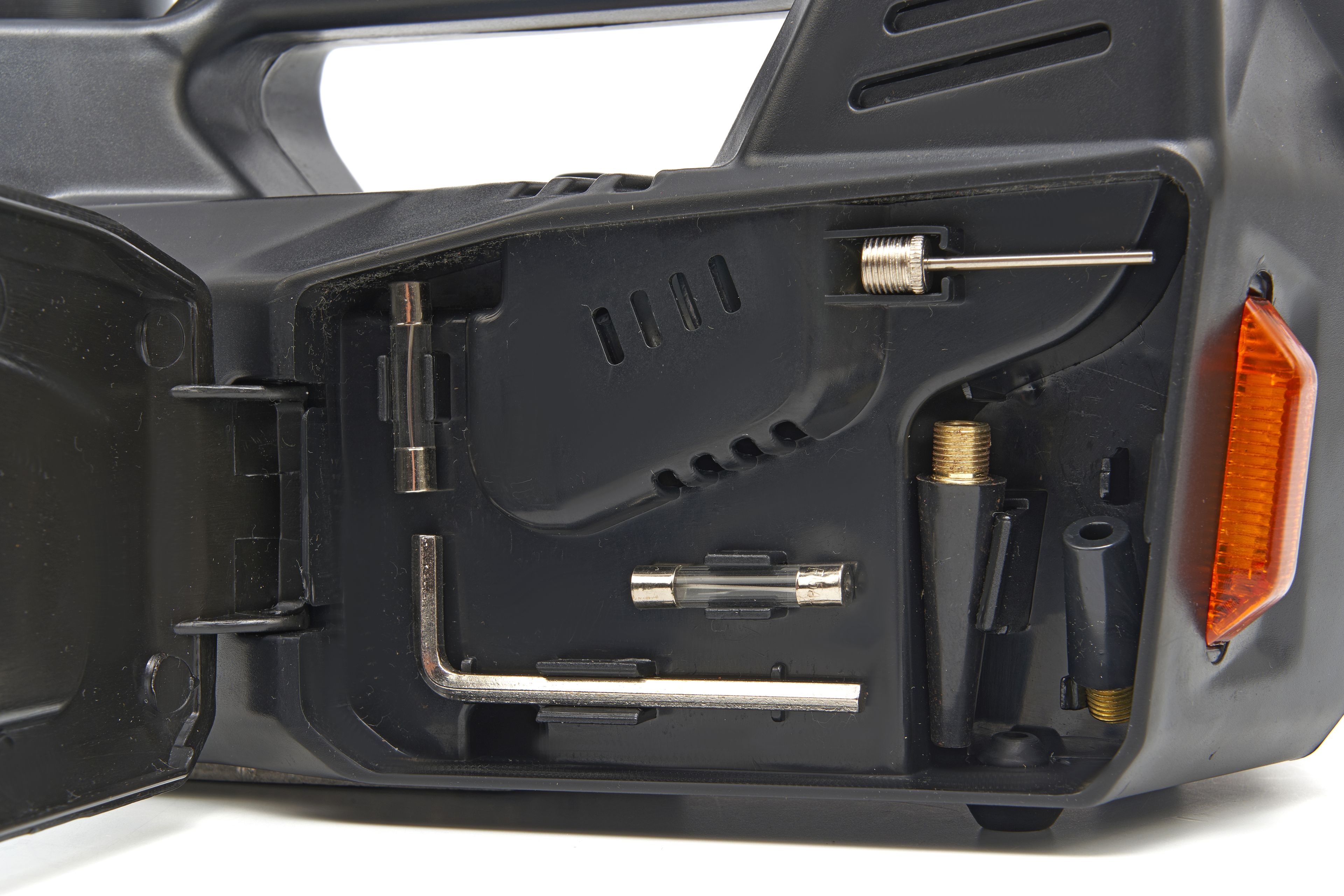 HBM Electric 12 Volt 1,5 Ton Car Jack With LED Lights Including Impact Wrench 12 Volt in Handbag Image 14