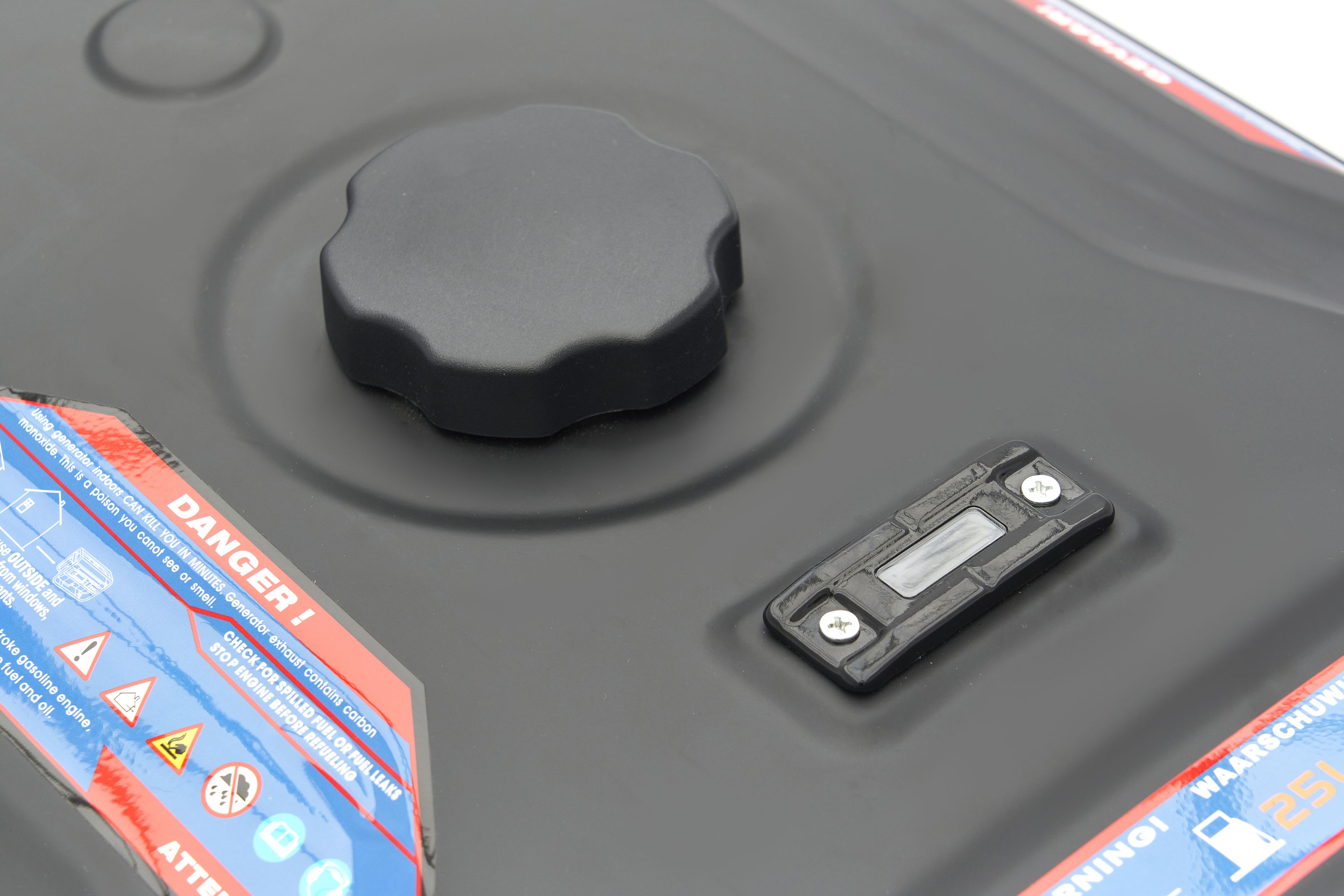 HBM generatore da 3800 watt con motore a benzina da 389 cm³, 400V/230V/2×12V Image 14