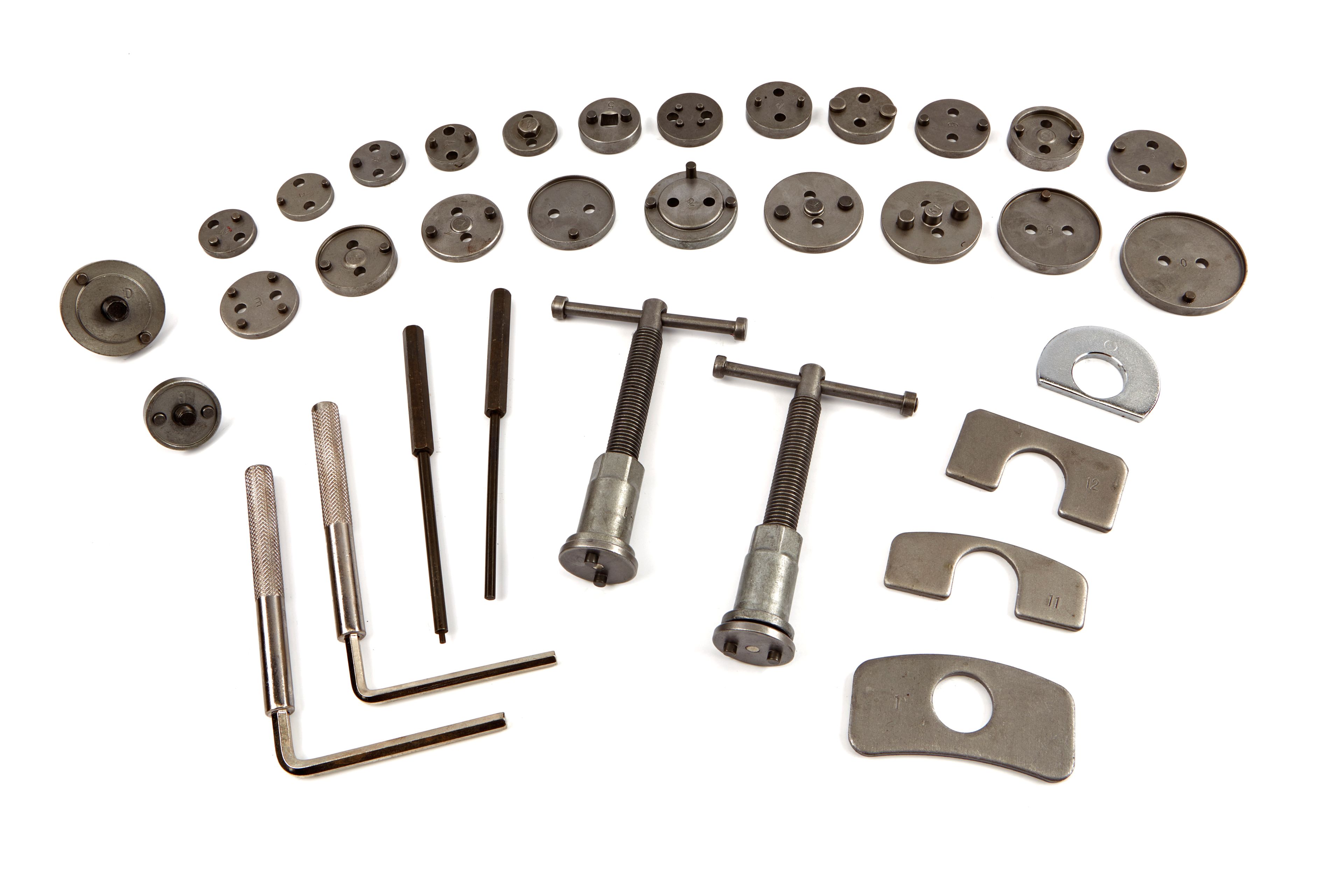 HBM Kit universel de remplacement de plaquettes de frein (35 pièces) Image 4