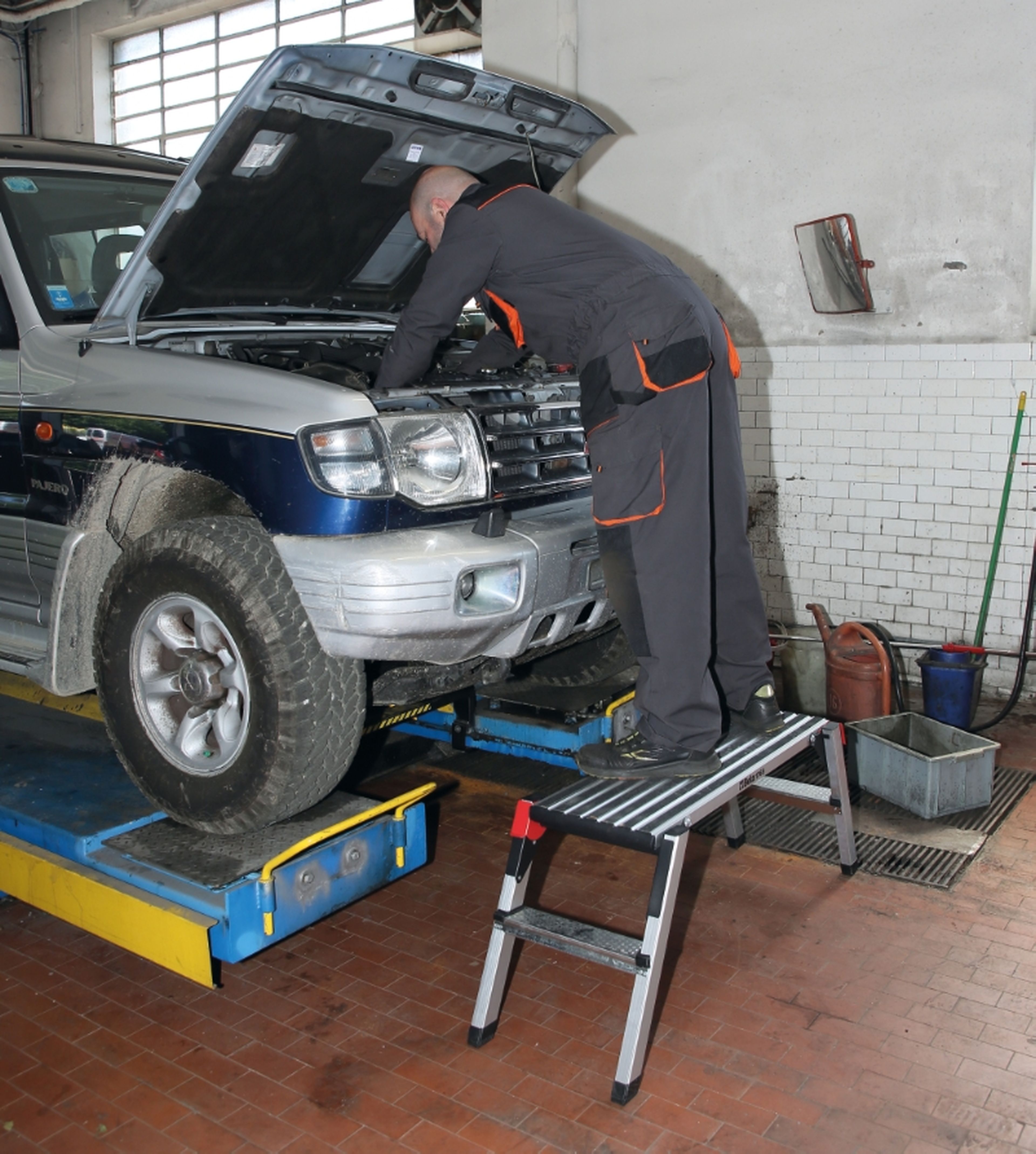 Beta aluminium opstap 96 x 30 x 47,5 cm Image 8