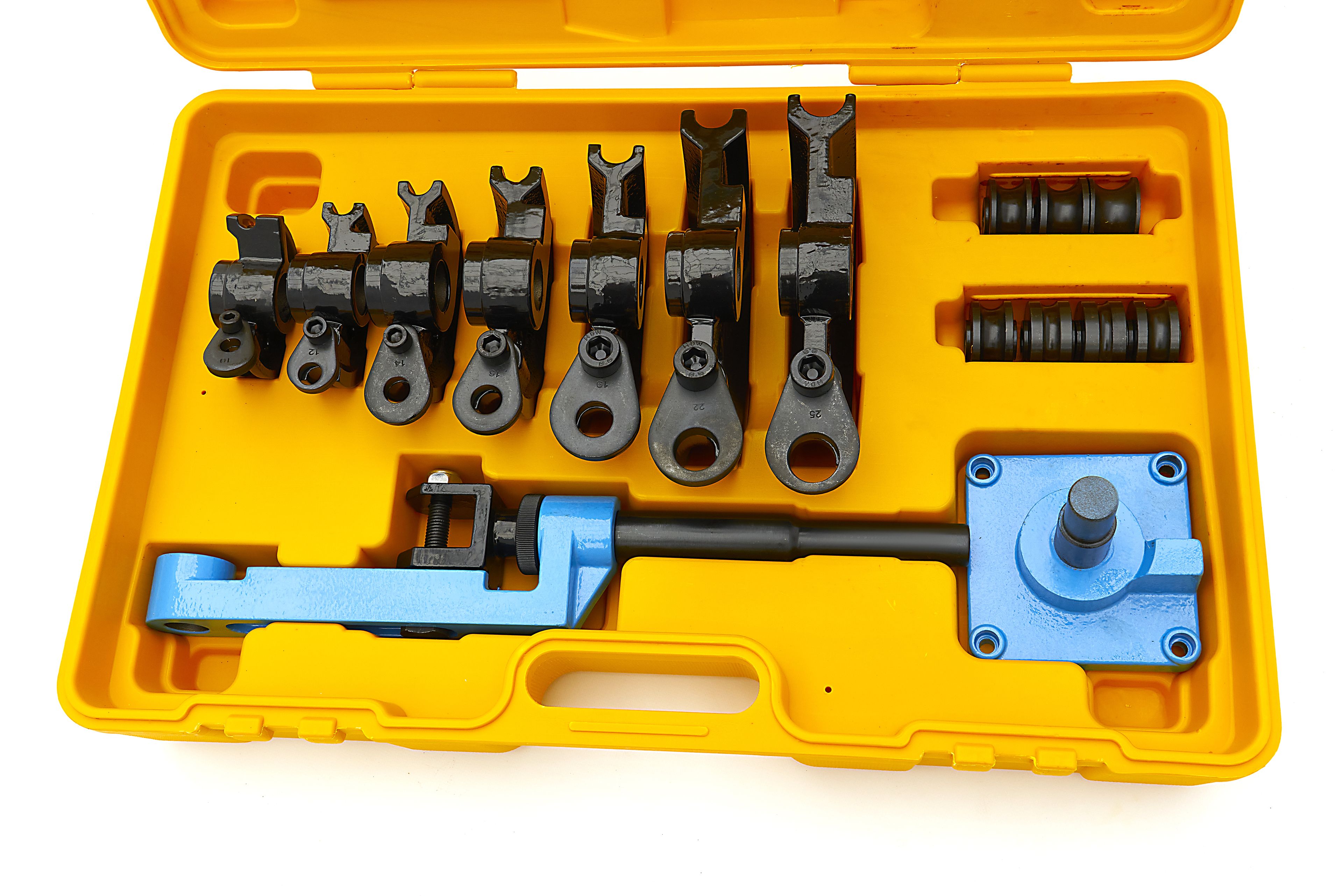 HBM cintreuse pour métal avec 7 filières de 10 à 25 mm Image 11