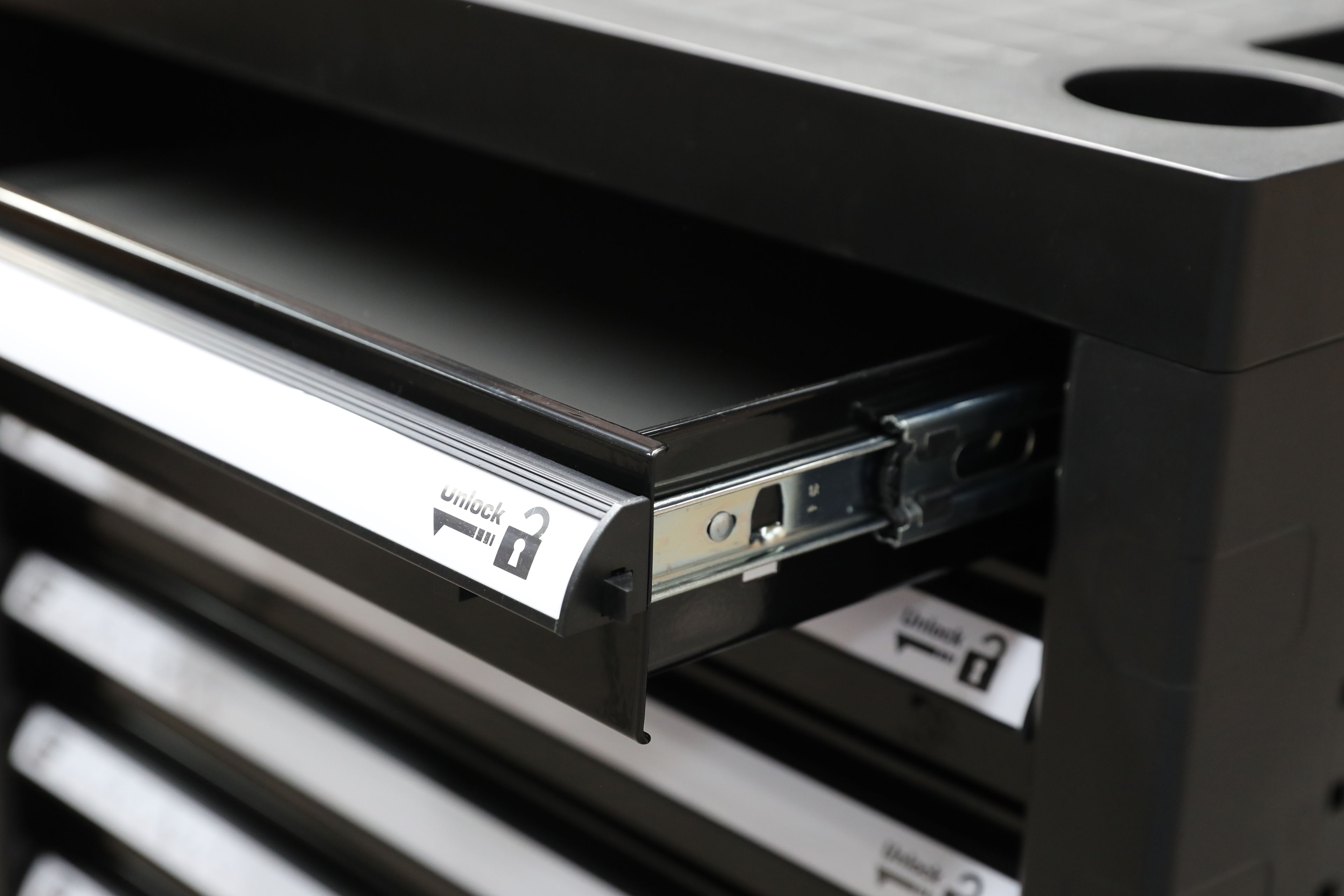 Carro de herramientas HBM 7 cajones, 76,5 cm, negro Image 4