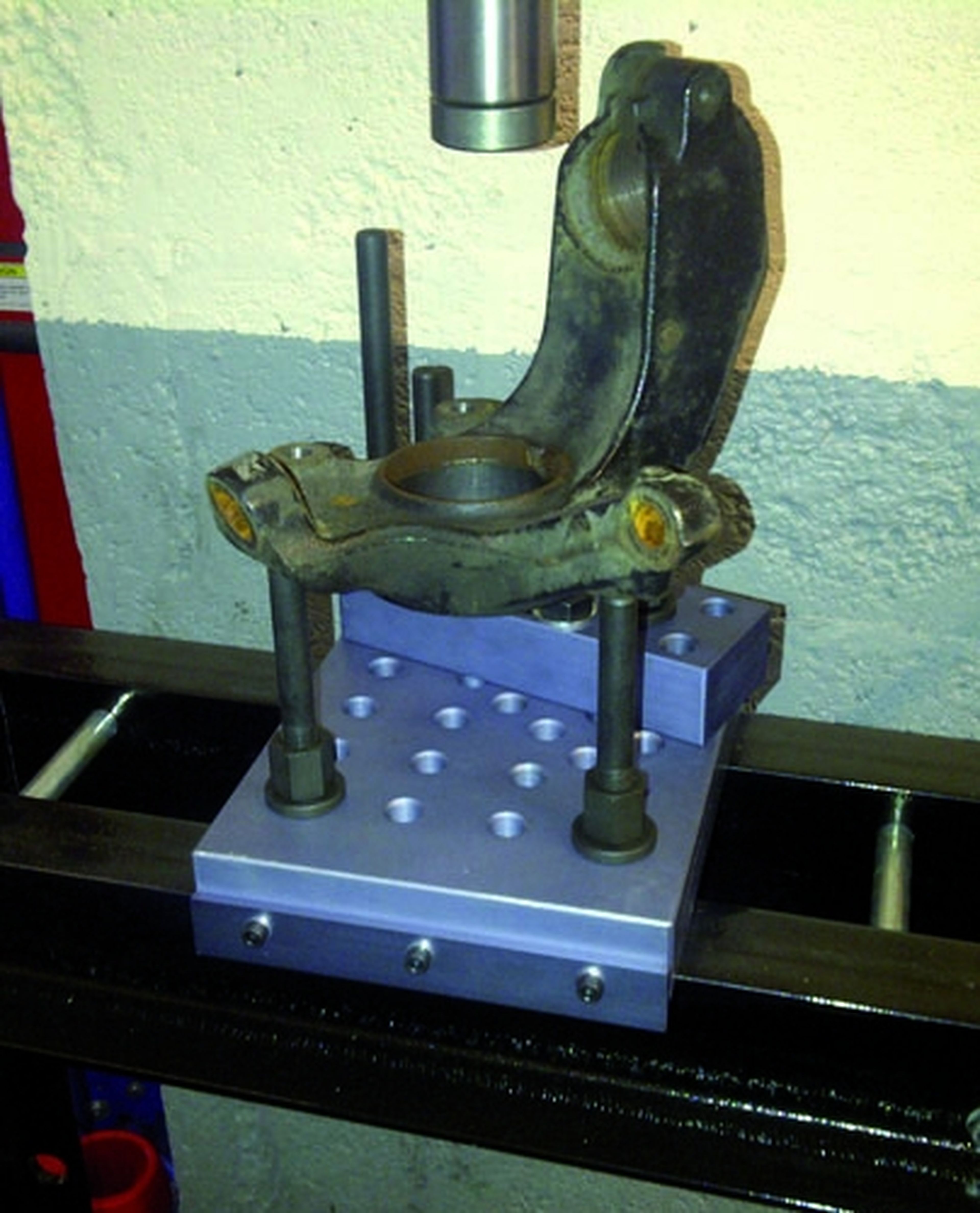 HBM Bloc universel réglable pour presses d'atelier Image 7