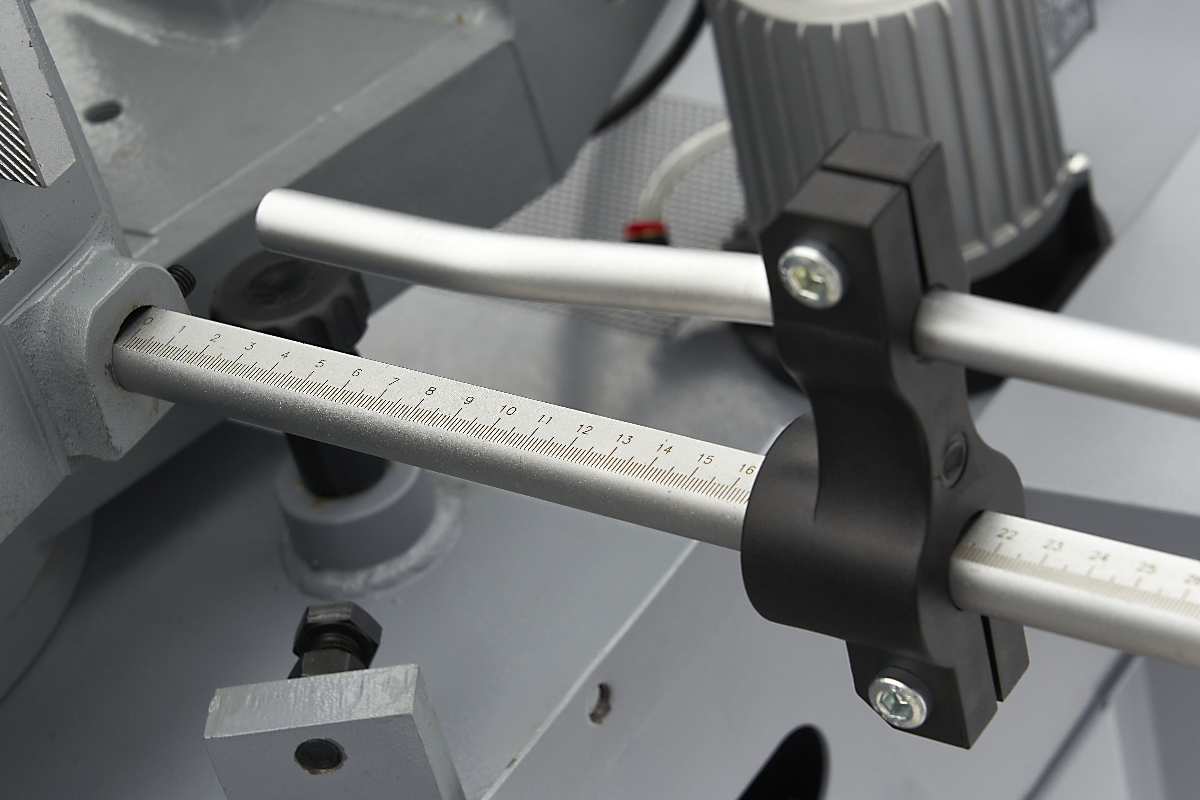 HBM Scie à ruban pour métaux 230 volts 280NL Image 17