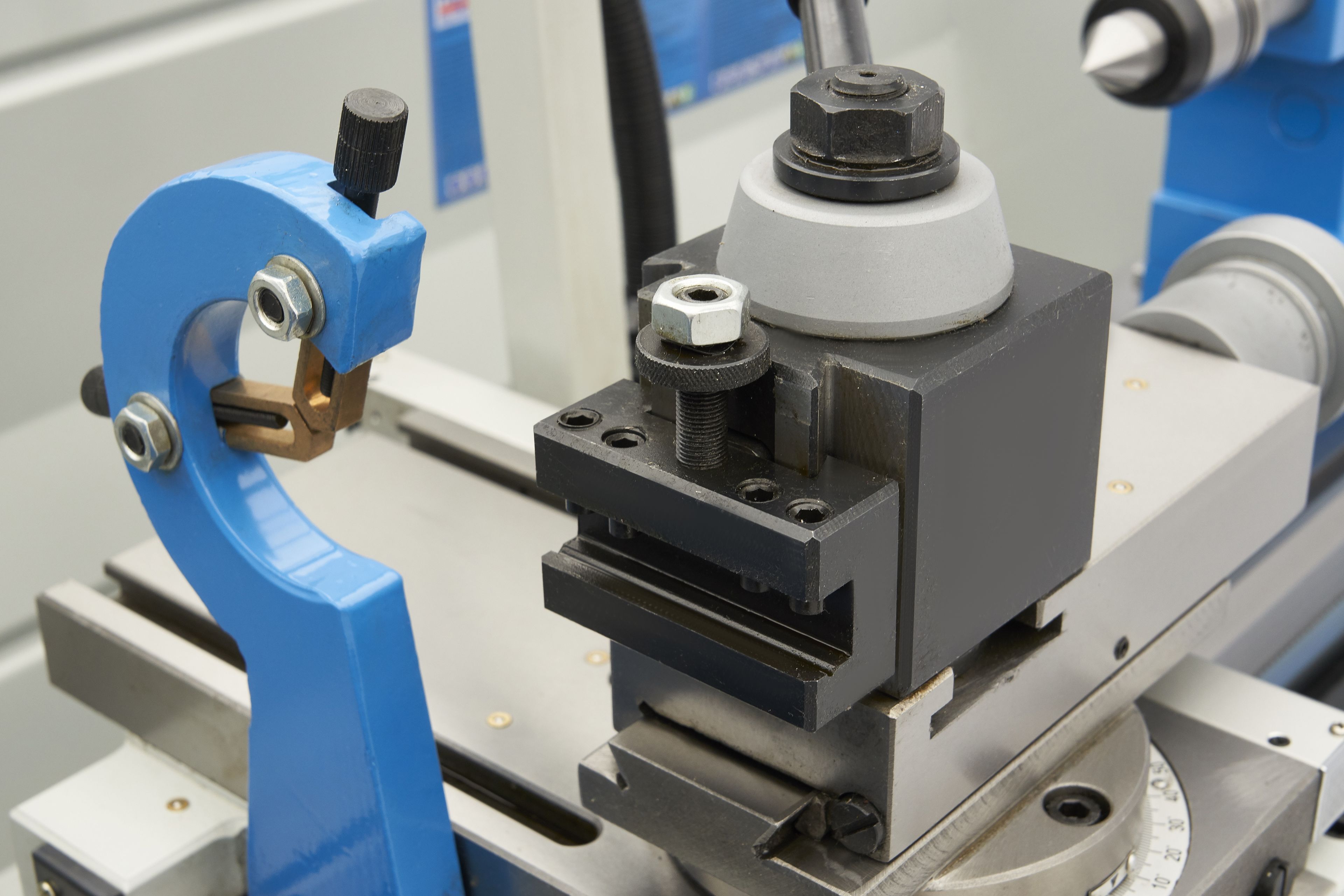 HBM tornio per metallo 320 x 900 DRO vario Image 15