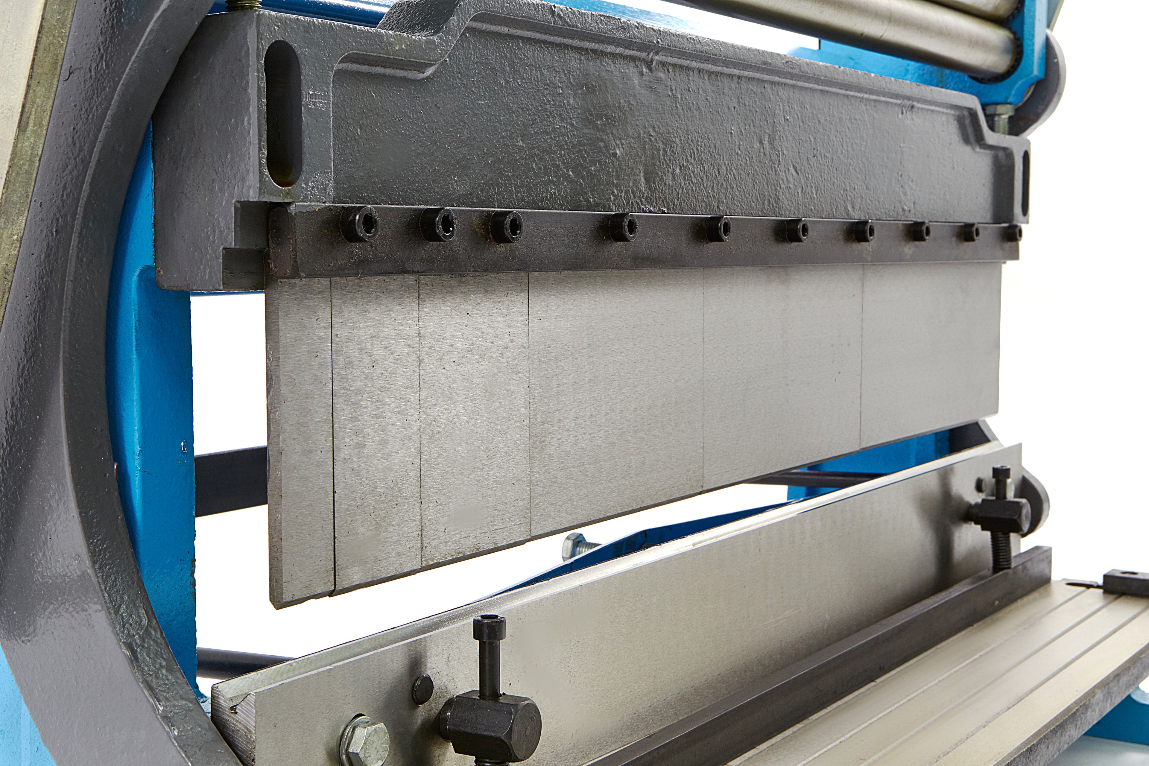 Rouleuse, plieuse et découpeuse HBM 760 mm à 2 bras Image 6