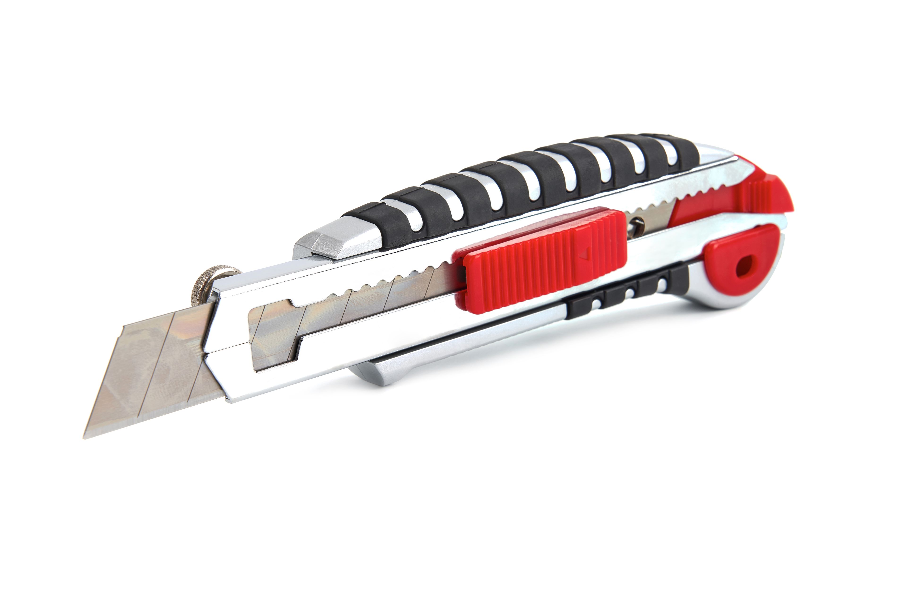 Cutter professionnel 18mm HBM avec 5 lames Image 3