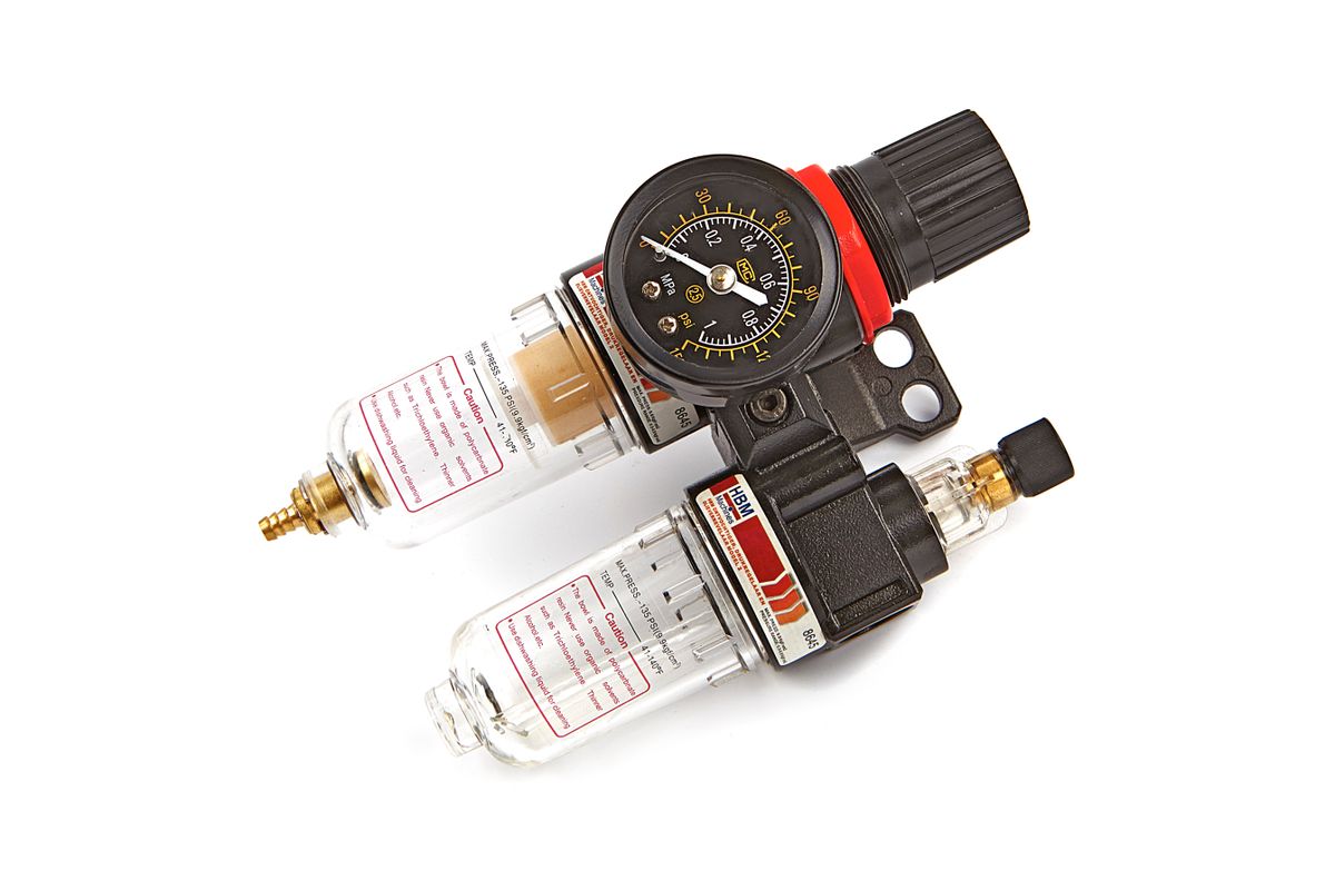 Deshumidificador HBM, regulador de presión y nebulizador de aceite Modelo 2