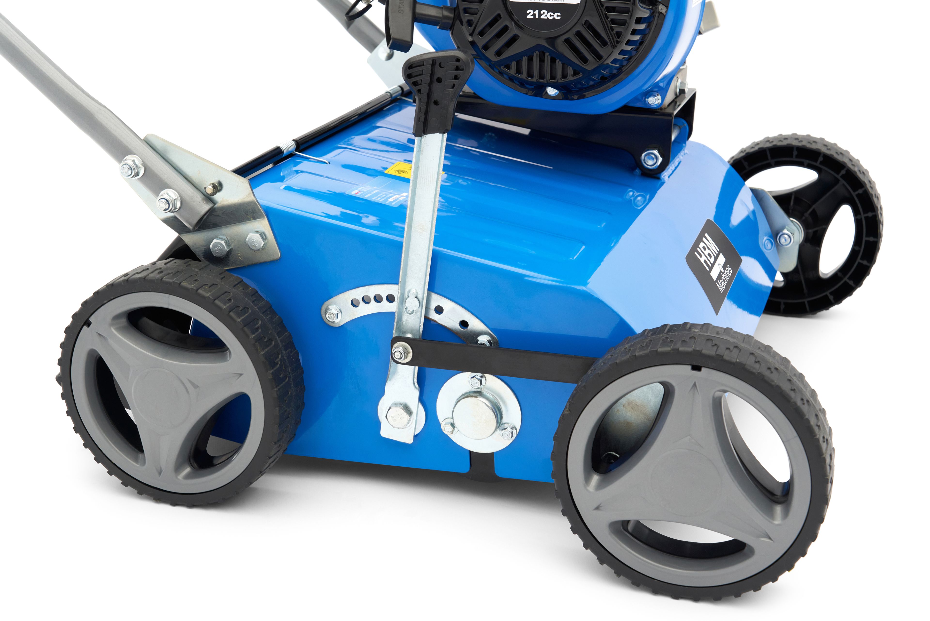 HBM Profi Benzin 208 cc / 4 takt Vertikutierer 400 mm mit 18 Messern Image 9