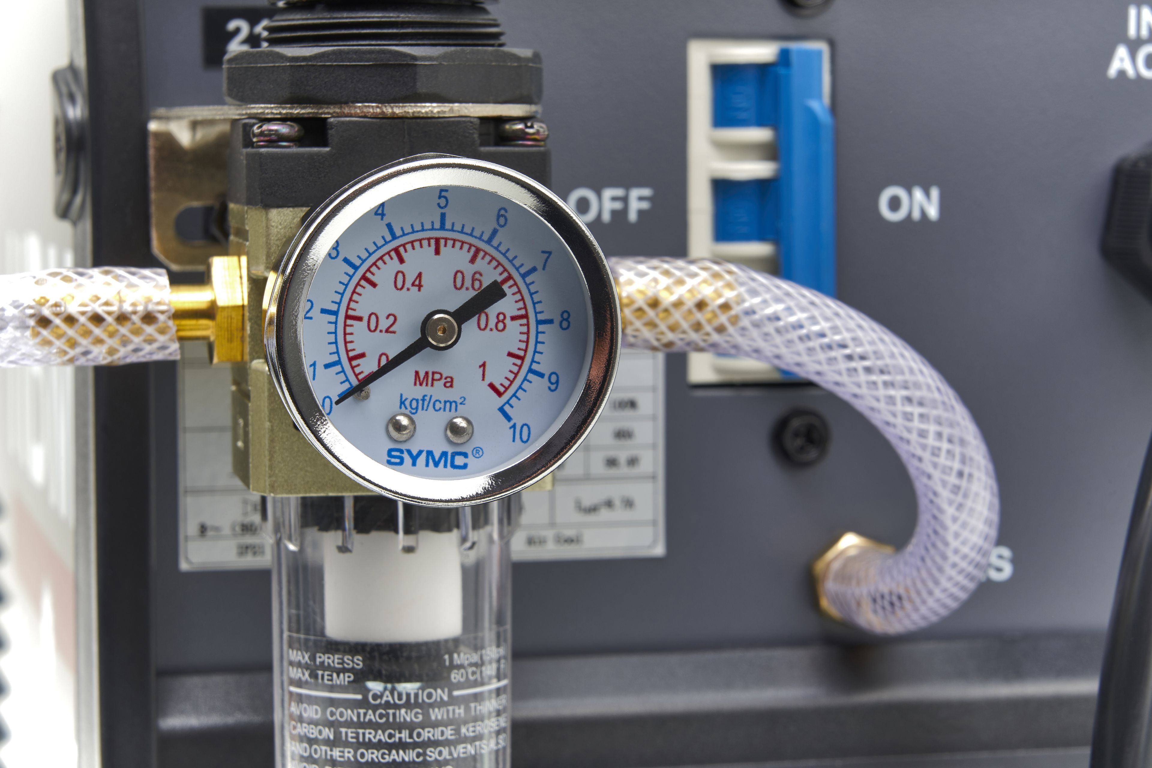 HBM Découpeur plasma CUT 60 avec affichage numérique et technologie IGBT - 400 volts Image 10