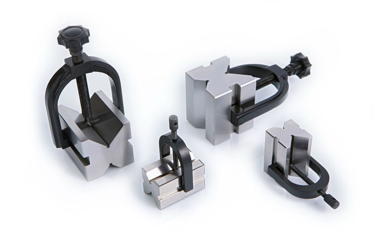 Conjunto de bloques en V HBM con abrazadera