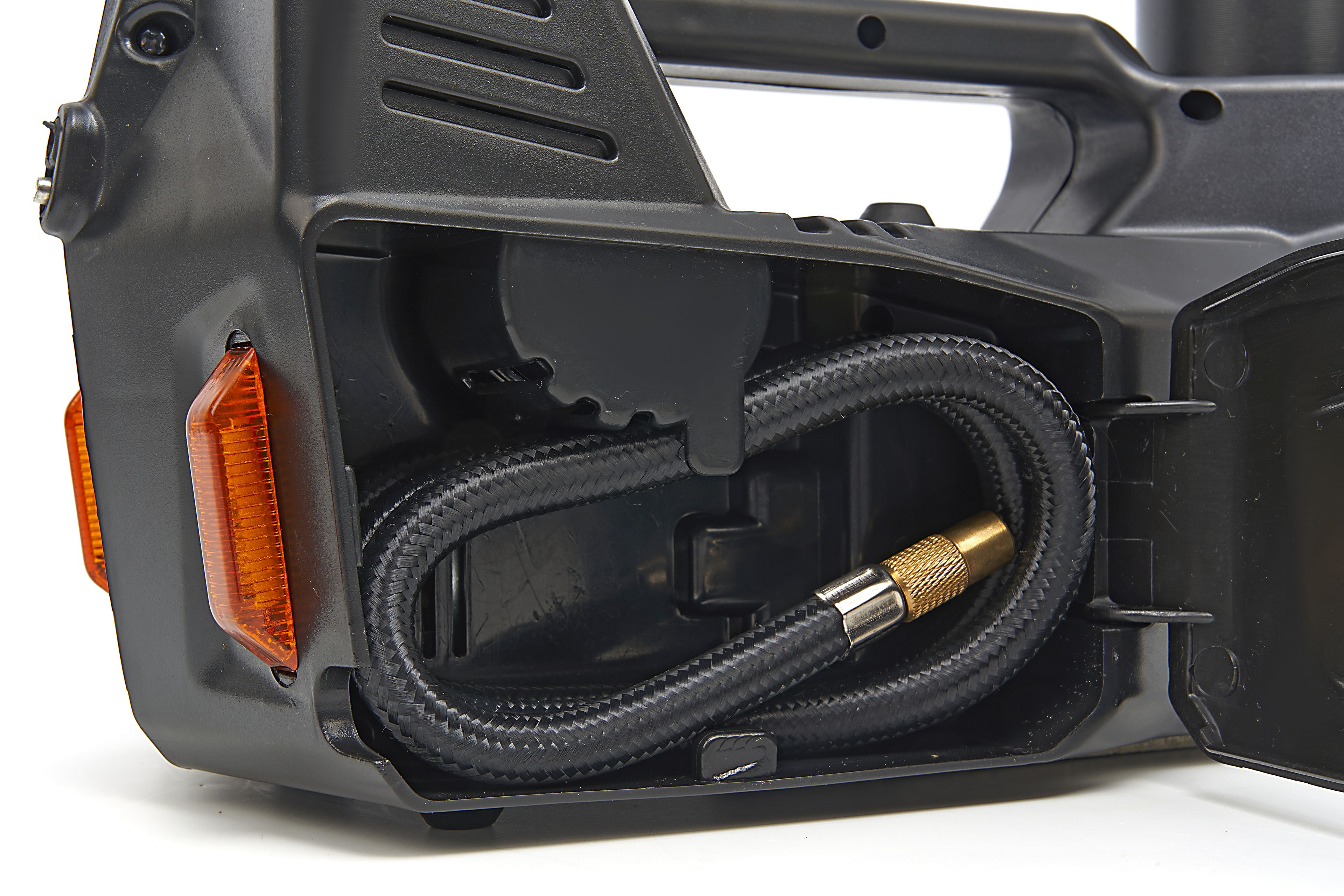 HBM Electric 12 Volt 1,5 Ton Car Jack With LED Lights Including Impact Wrench 12 Volt in Handbag Image 15