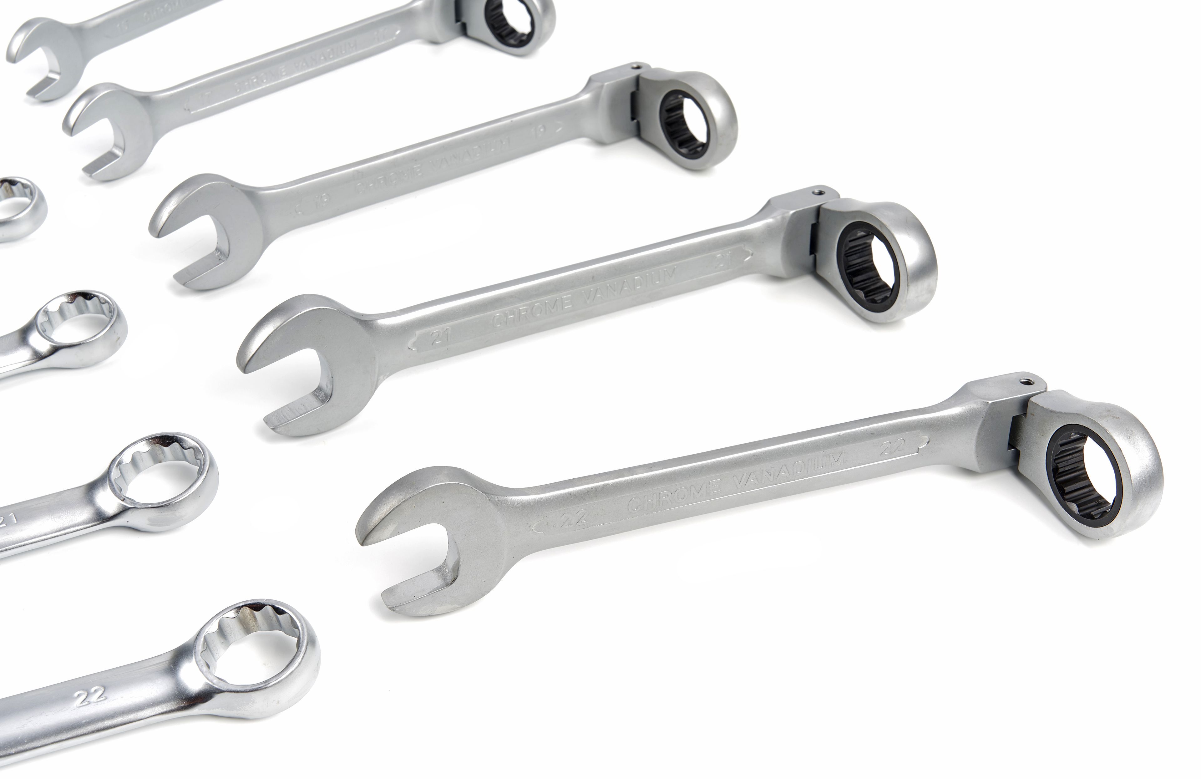 Conjunto de llaves de anillo de 22 piezas HBM con inserción de espuma de carbono para carrito de herramientas Image 5