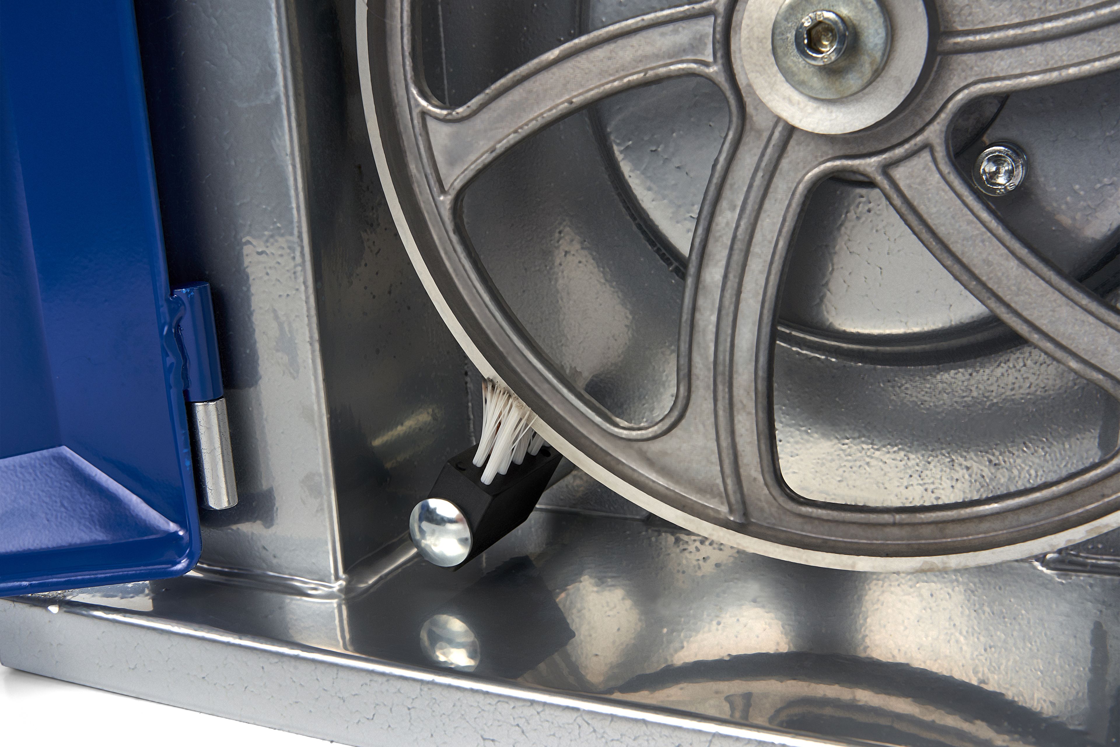 HBM 200 mm. Houtlintzaagmachine met Uitschuifbare en Kantelbare Zaagtafel Image 6