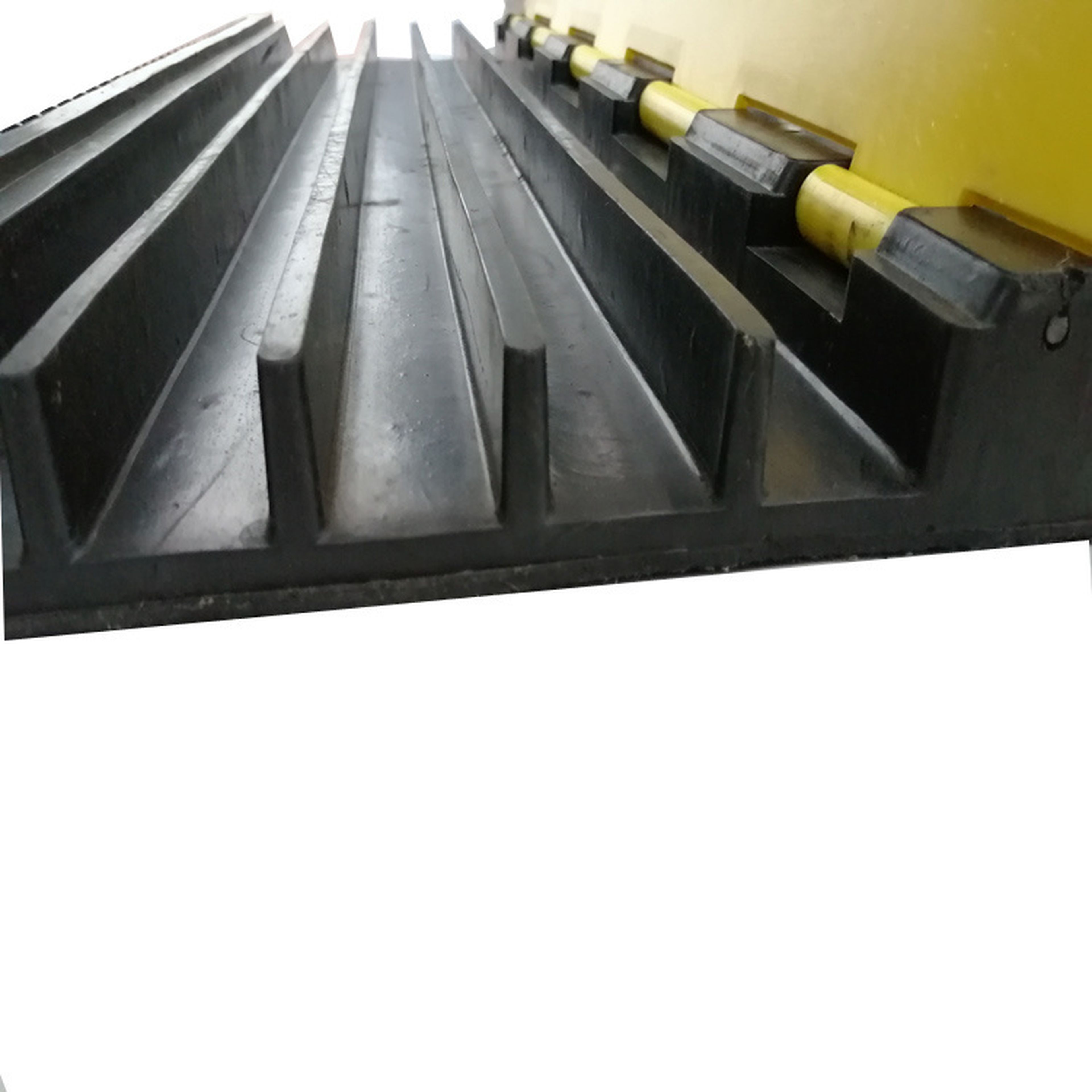 Protège-câbles/goulotte de câbles HBM 80 cm avec rabat et 5 canaux Image 2