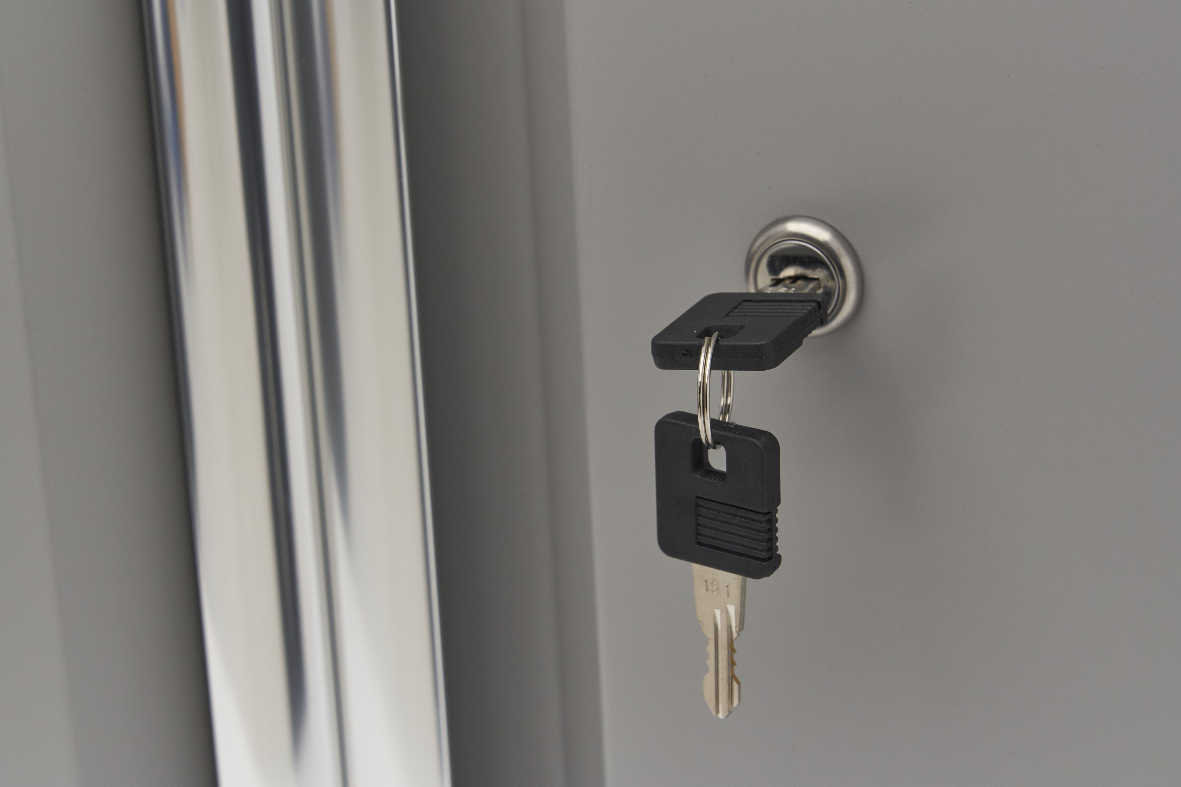 Évier HBM avec robinet pour équipement d'atelier Image 12