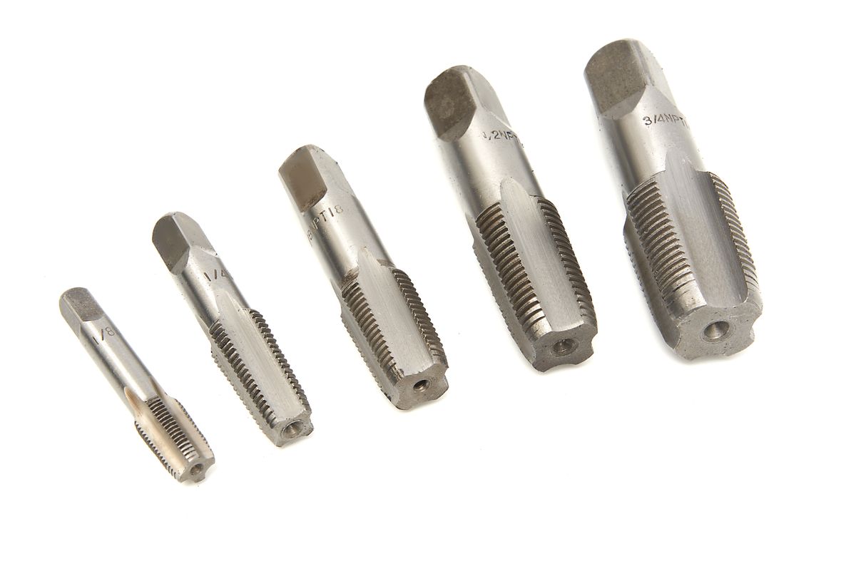 Juego de machos NPT HBM para tubos y tuberías de 5 piezas