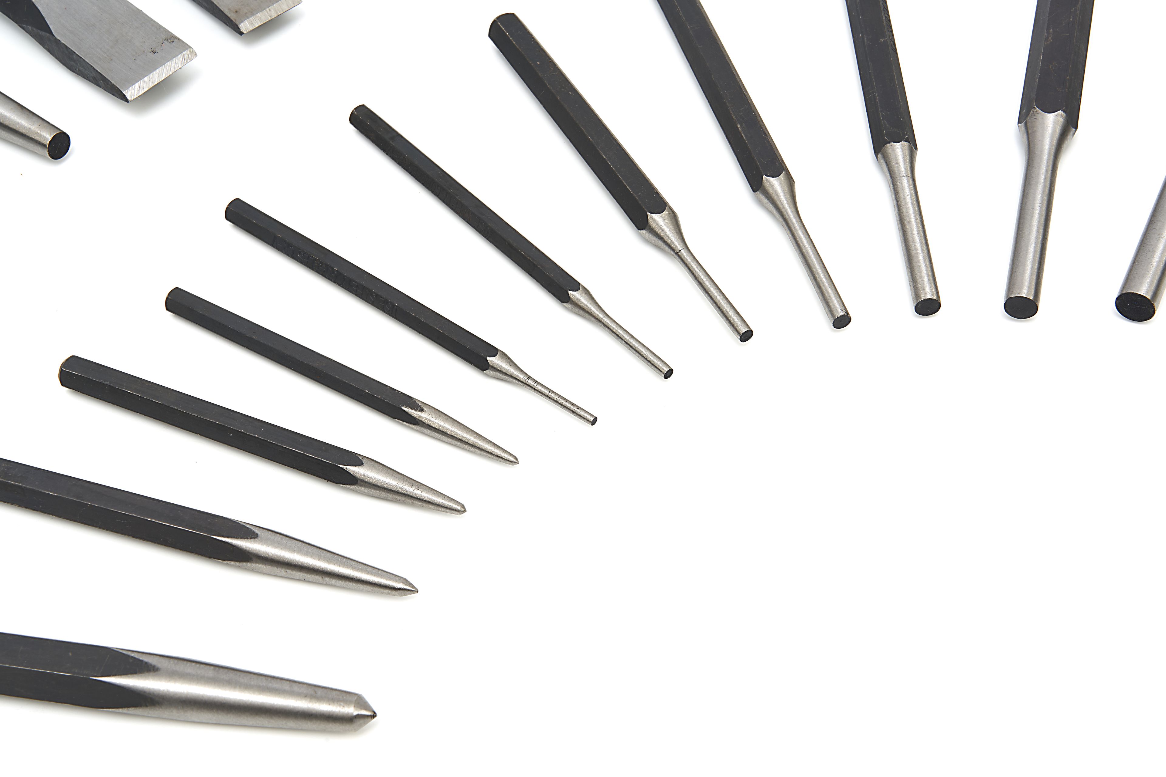 Set di scalpelli a freddo, estrattore e martello HBM da 29 pezzi Image 3