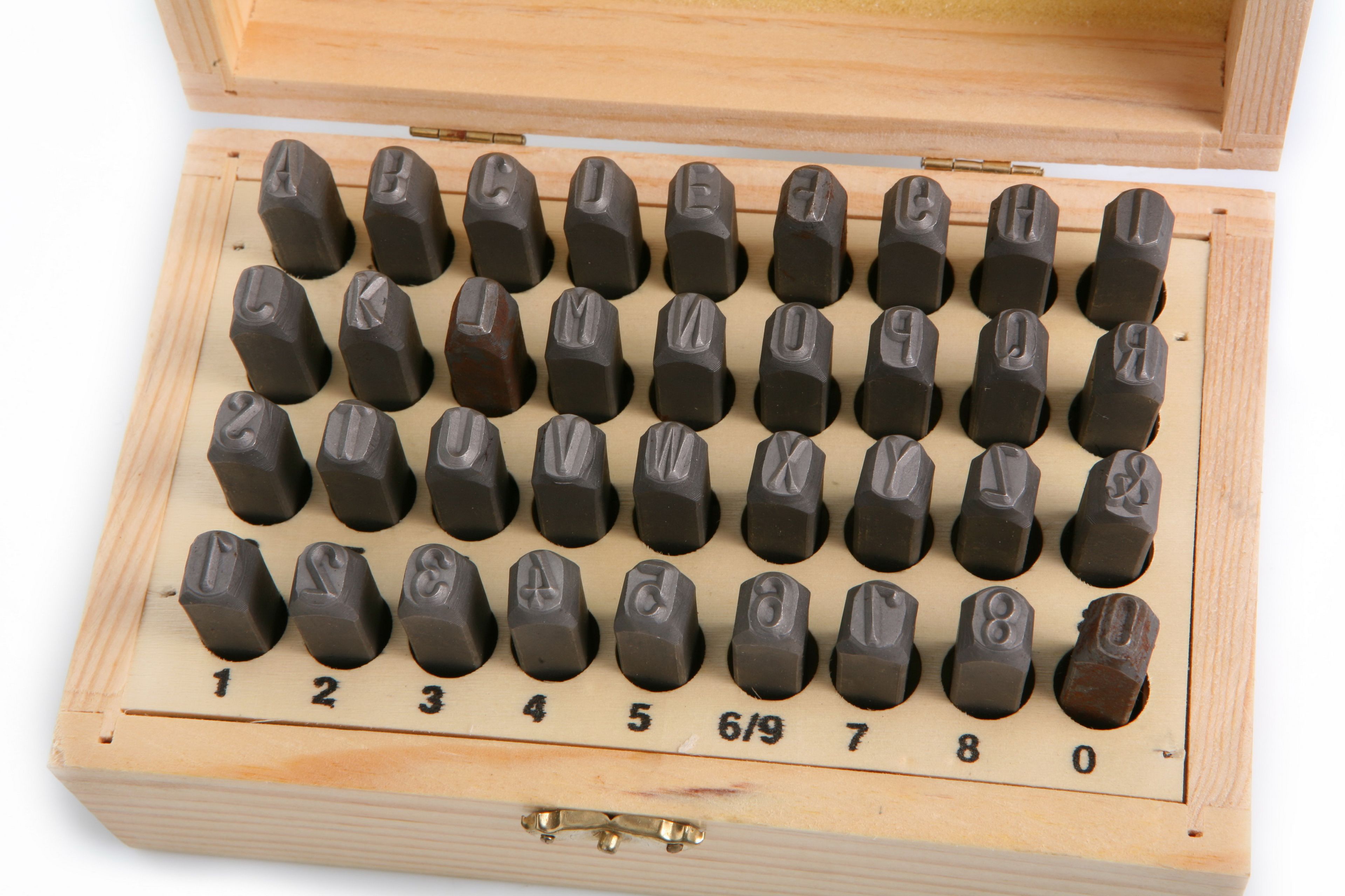 HBM Lettere di Sicurezza 8 mm Image 2