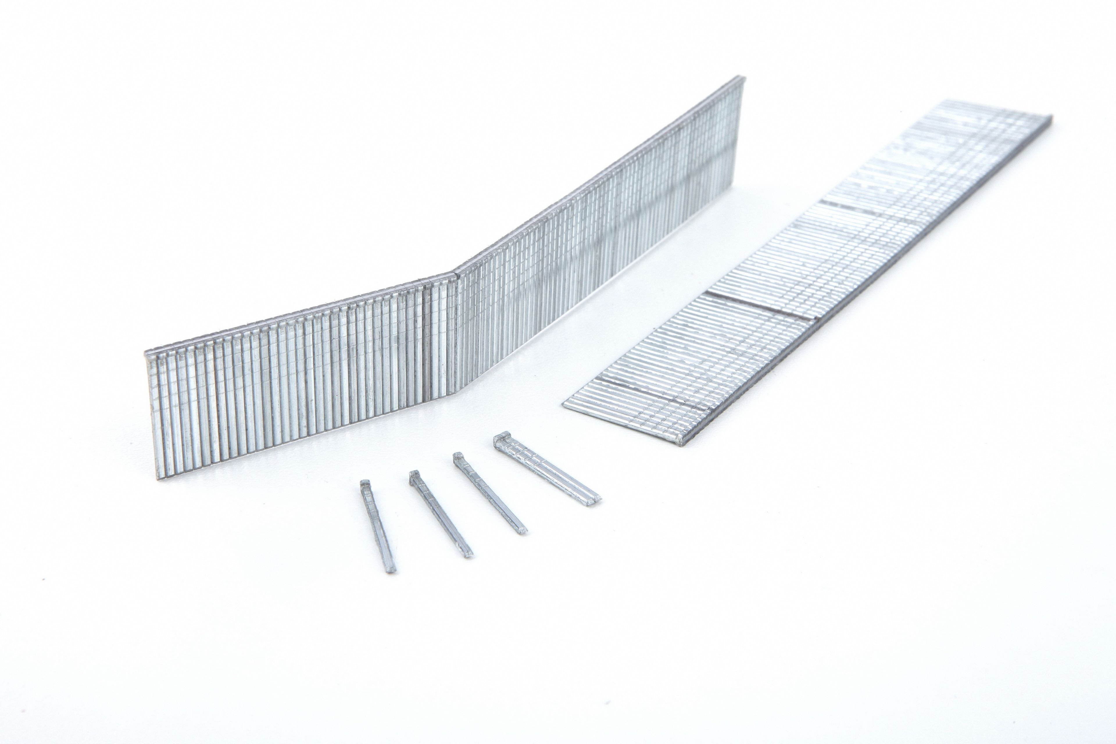 Clous HBM 20 mm pour cloueur et agrafeuse pneumatique