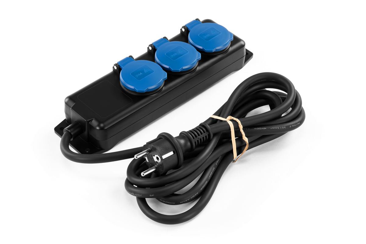 HBM regleta 3 tomas IP44 3 m