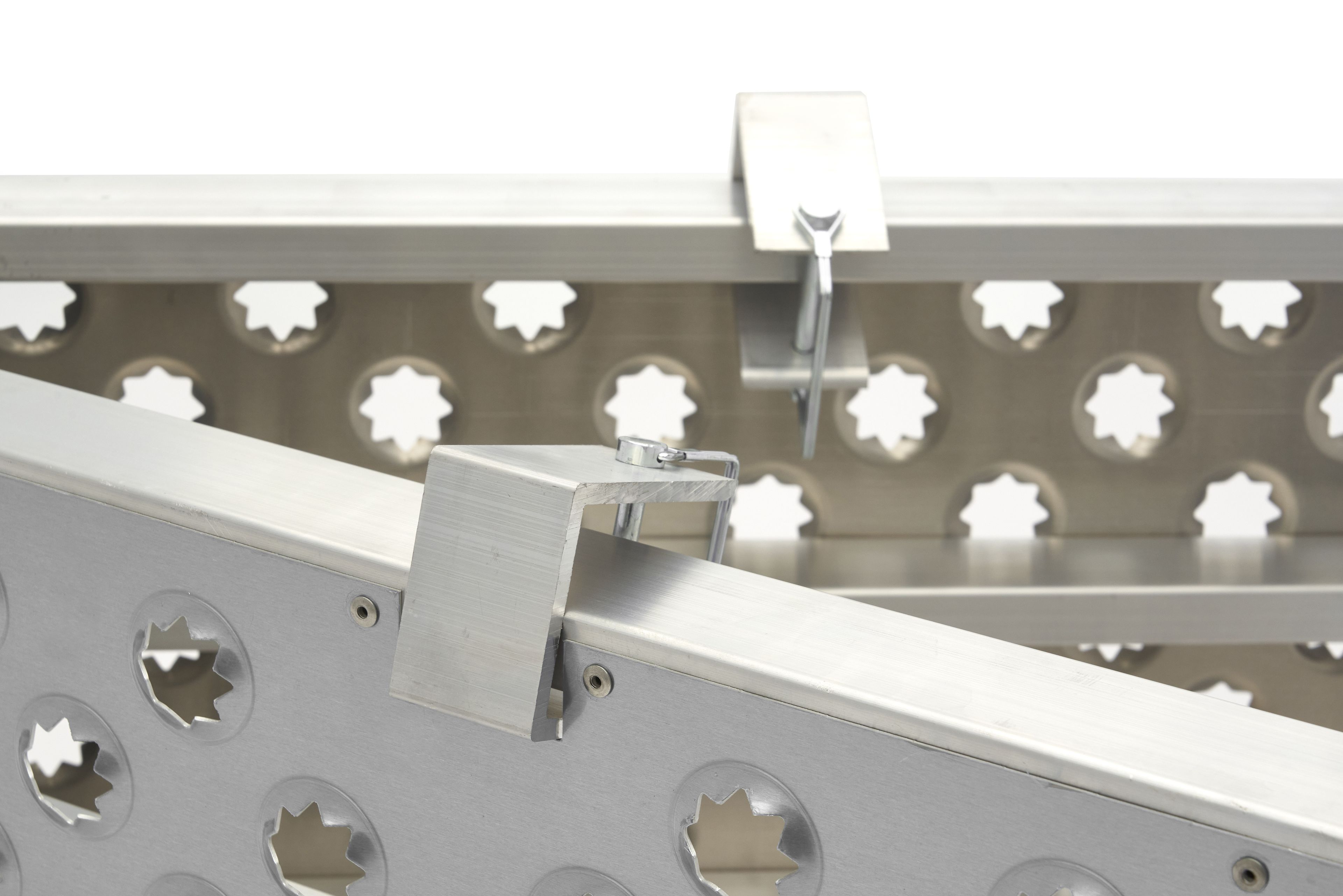 Rampa di accesso in alluminio HBM singola 680 kg 2440 mm x 482 mm Image 23