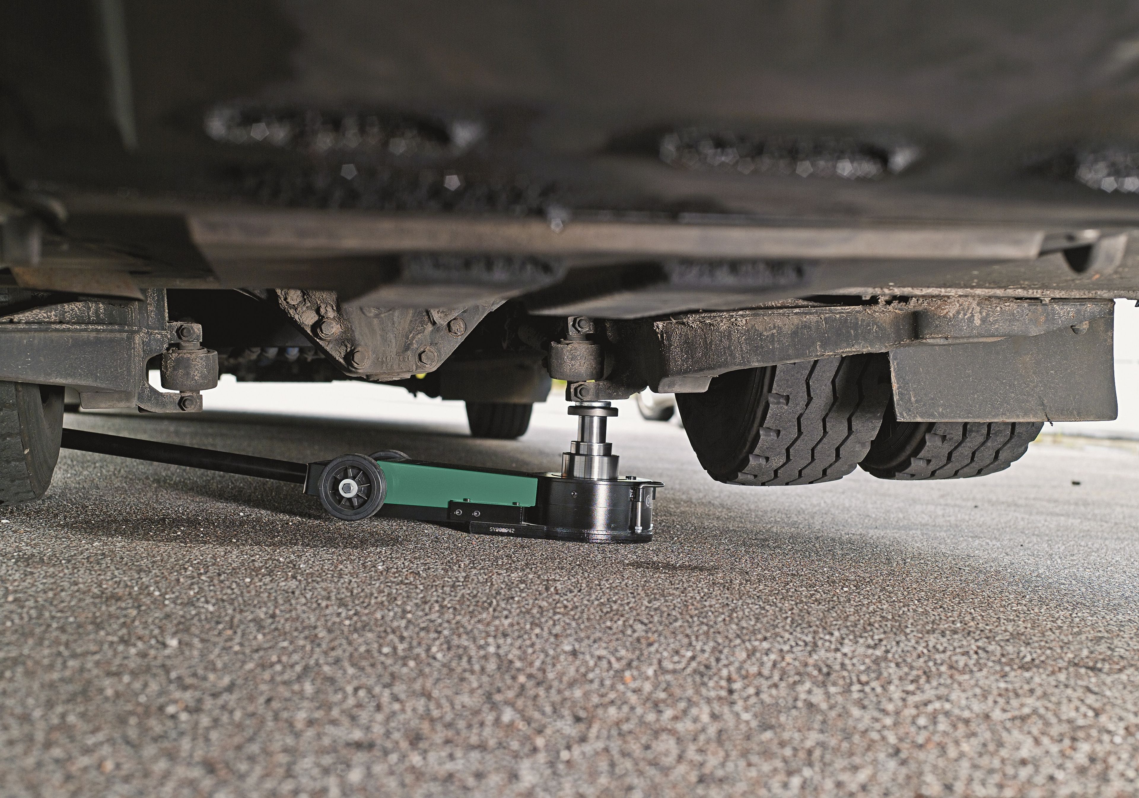 Compac hydraulische krik 16/32/58 Ton Image 3