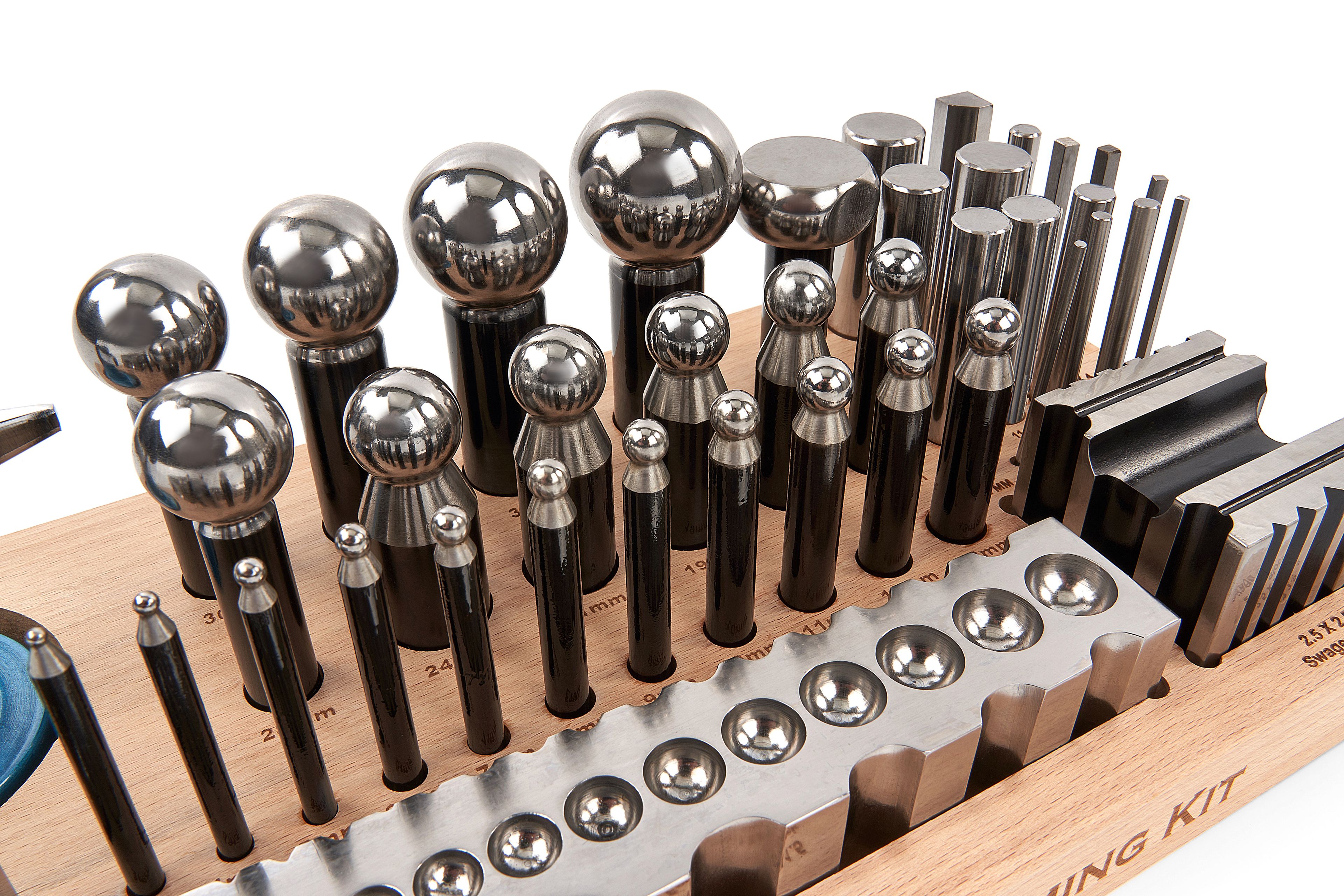 HBM Jeu de poinçons à boule avec support de luxe modèle 4 Image 3