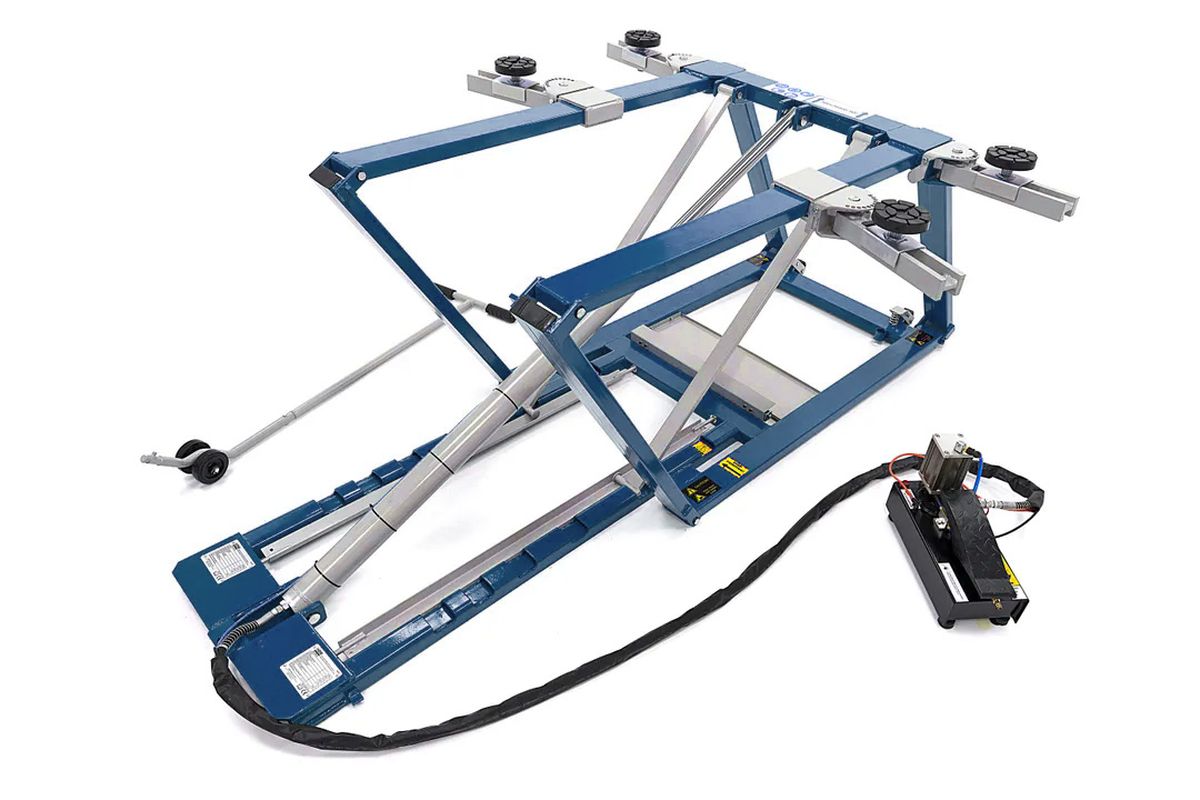 HBM Puente para coches 2500 kg, puente de limpieza, puente para ruedas, ajustable, extra bajo