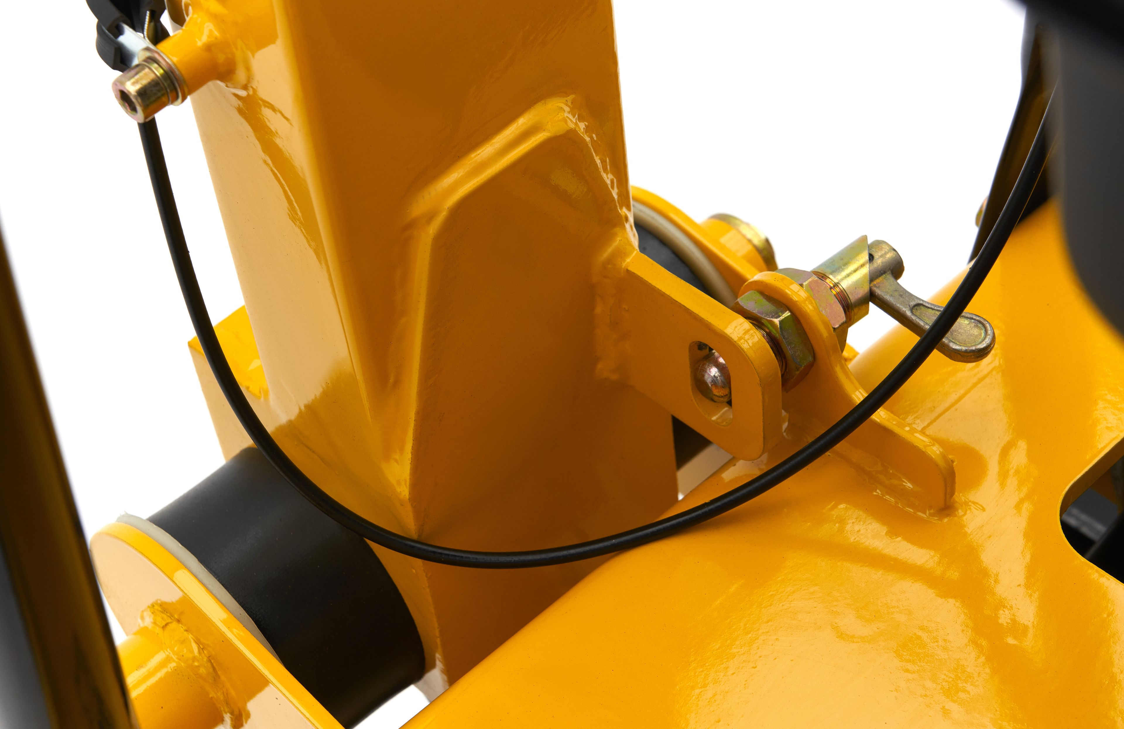 HBM Professional 13 HP - 38KN Plaque vibrante réversible 820 x 650 mm, y compris les roues et la plaque de protection de pavage Image 23