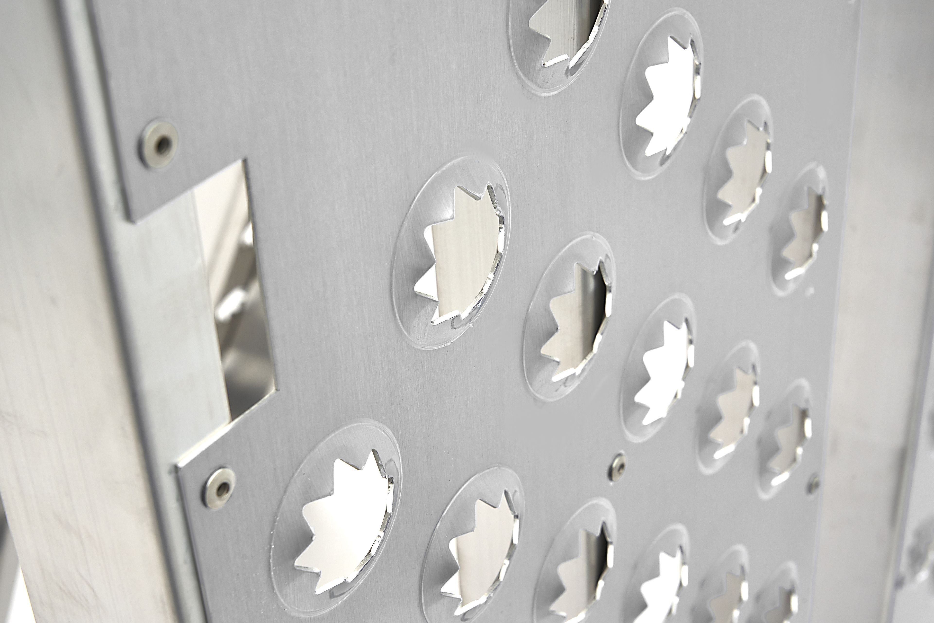 Rampa de aluminio HBM doble 1360 kg 3050 mm x 355 mm Image 7