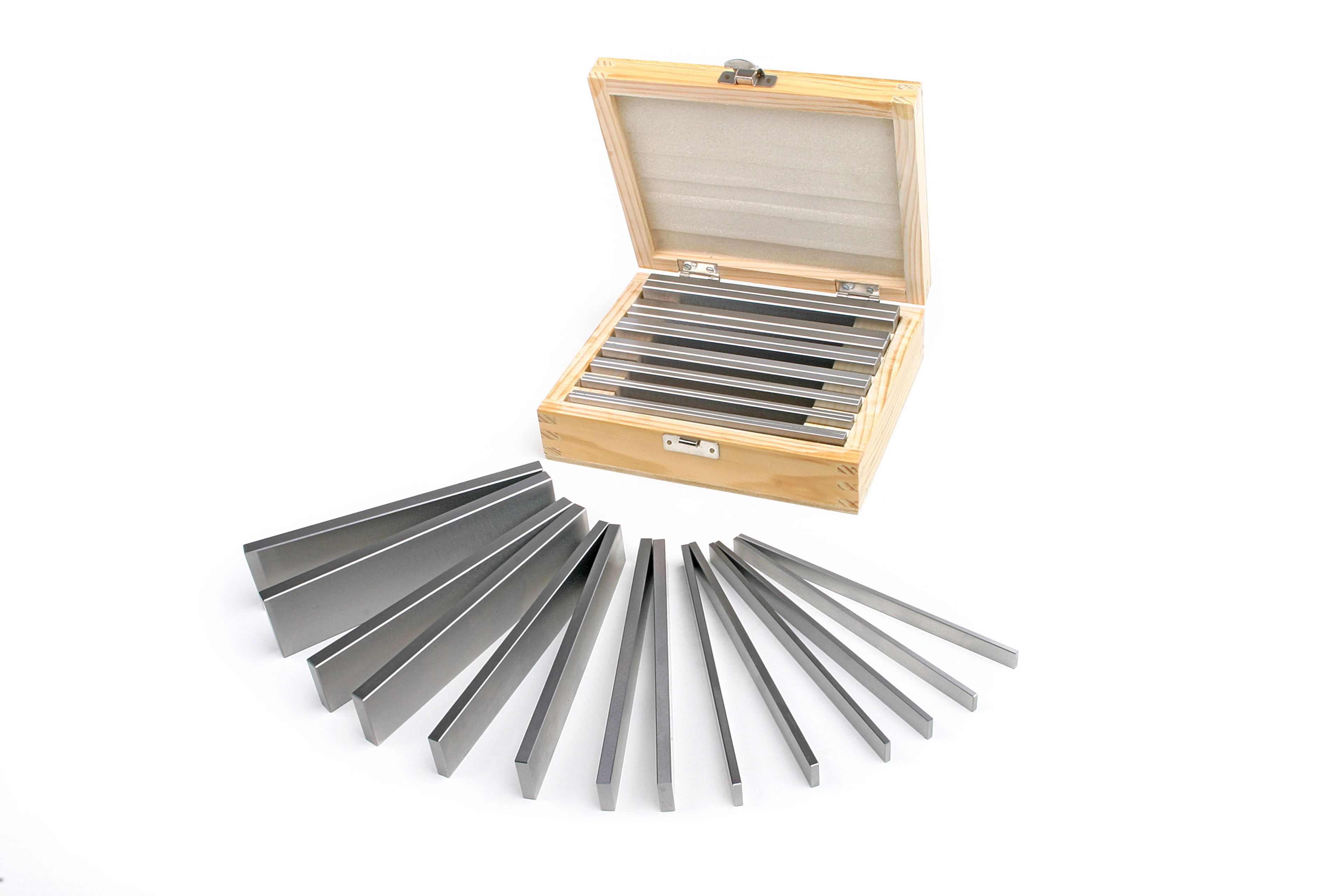 HBM 7 Delige Parallelset Model 2